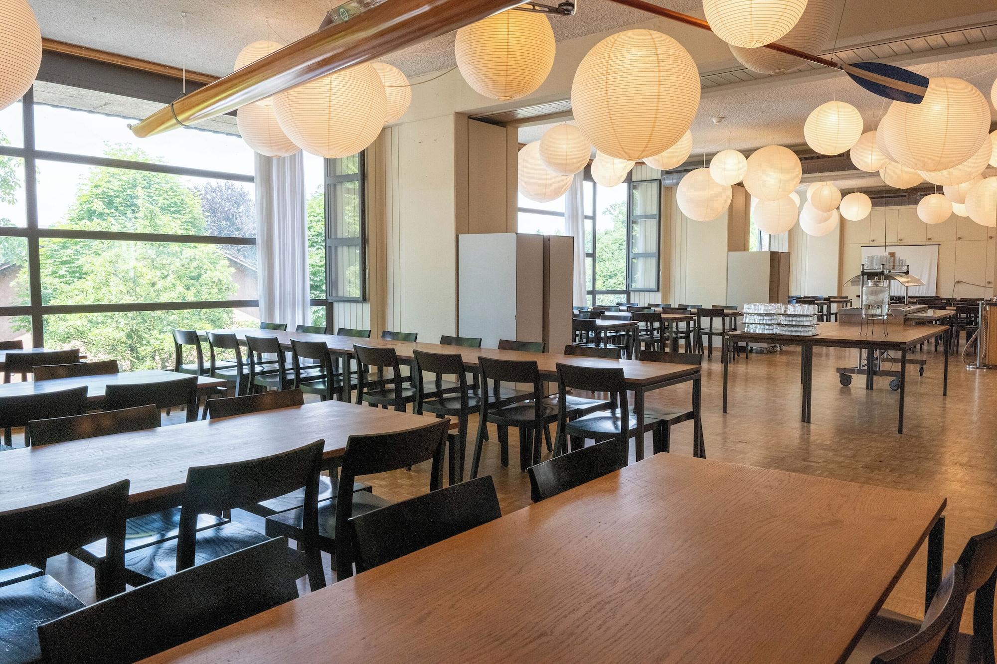 Sala de Reuniones Youth Hostel Luzern