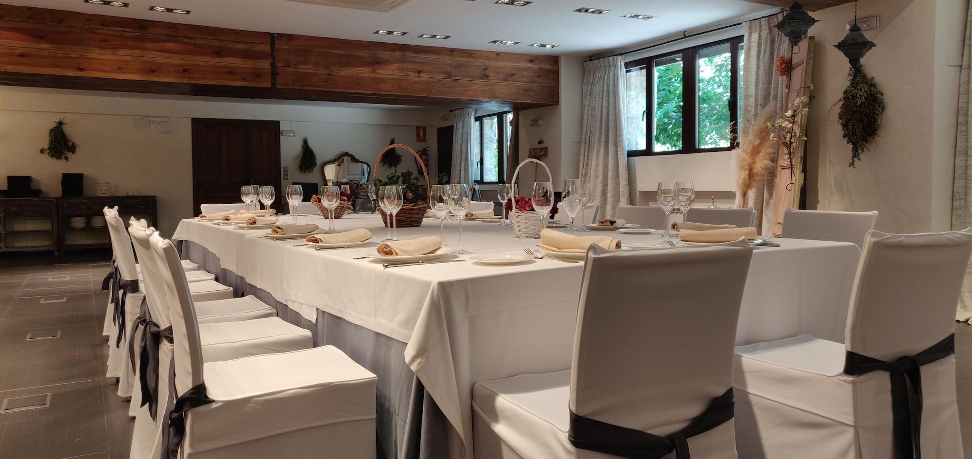 Salón de Baile Hotel Ribera del Corneja