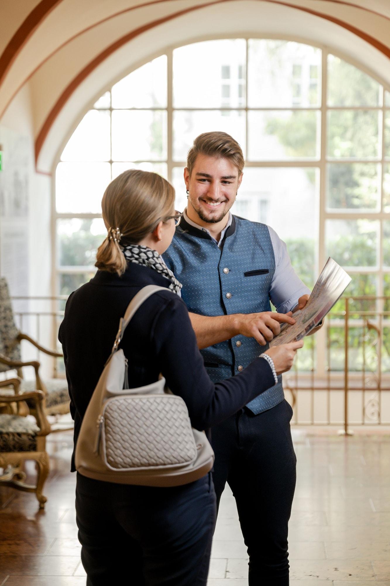 Vista Lobby IMLAUER Palais Mirabell