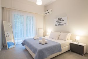 Alquiler Vacacional - Central Spacious Apt close to port-sites w/view 1