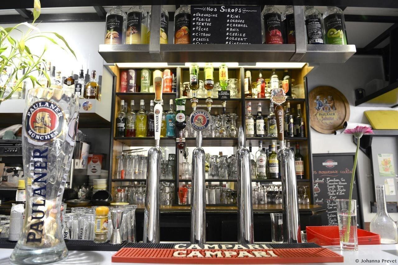 Bar/Salón Hôtel Brasserie du Parc