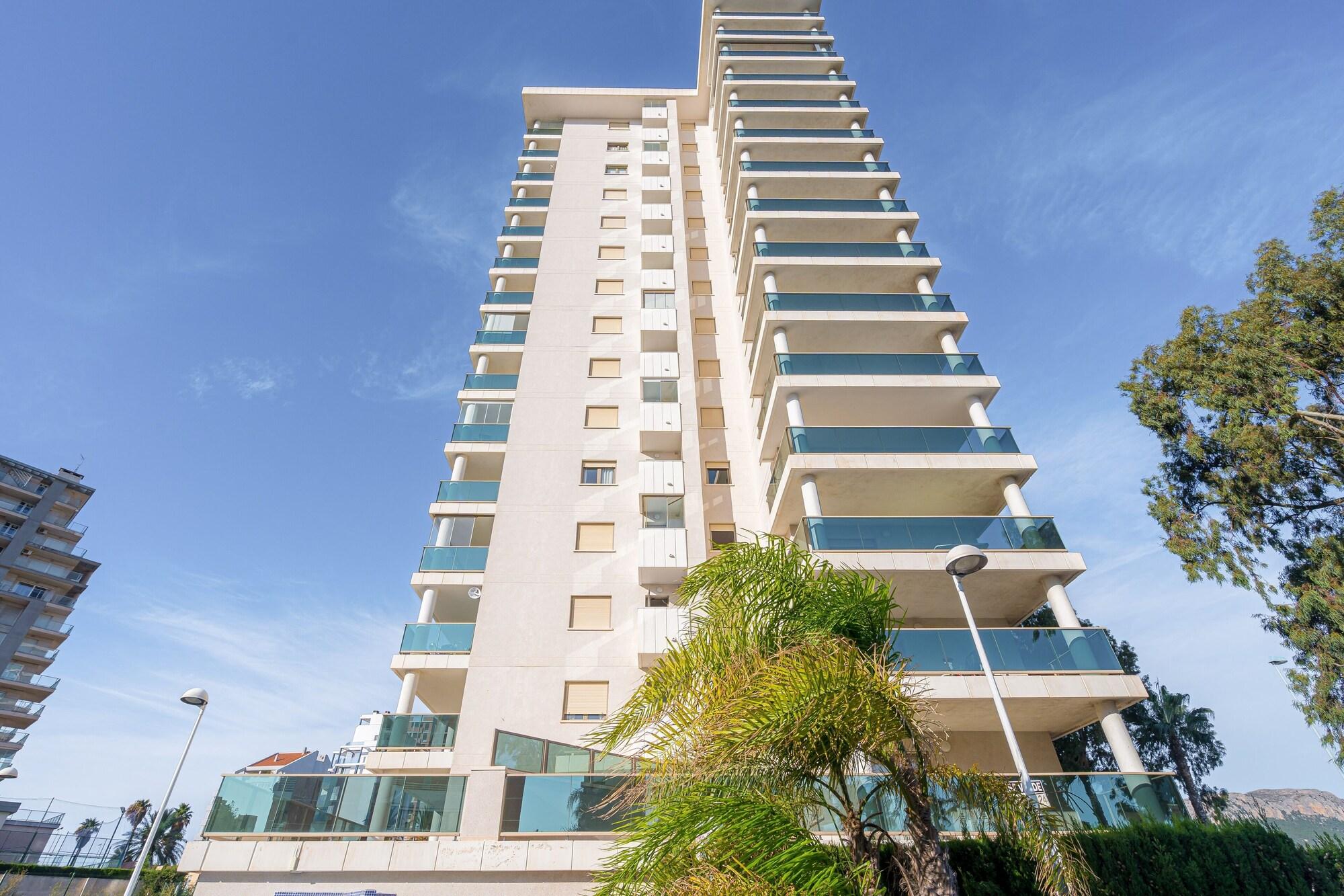 Vista Exterior Apartamentos Larimar