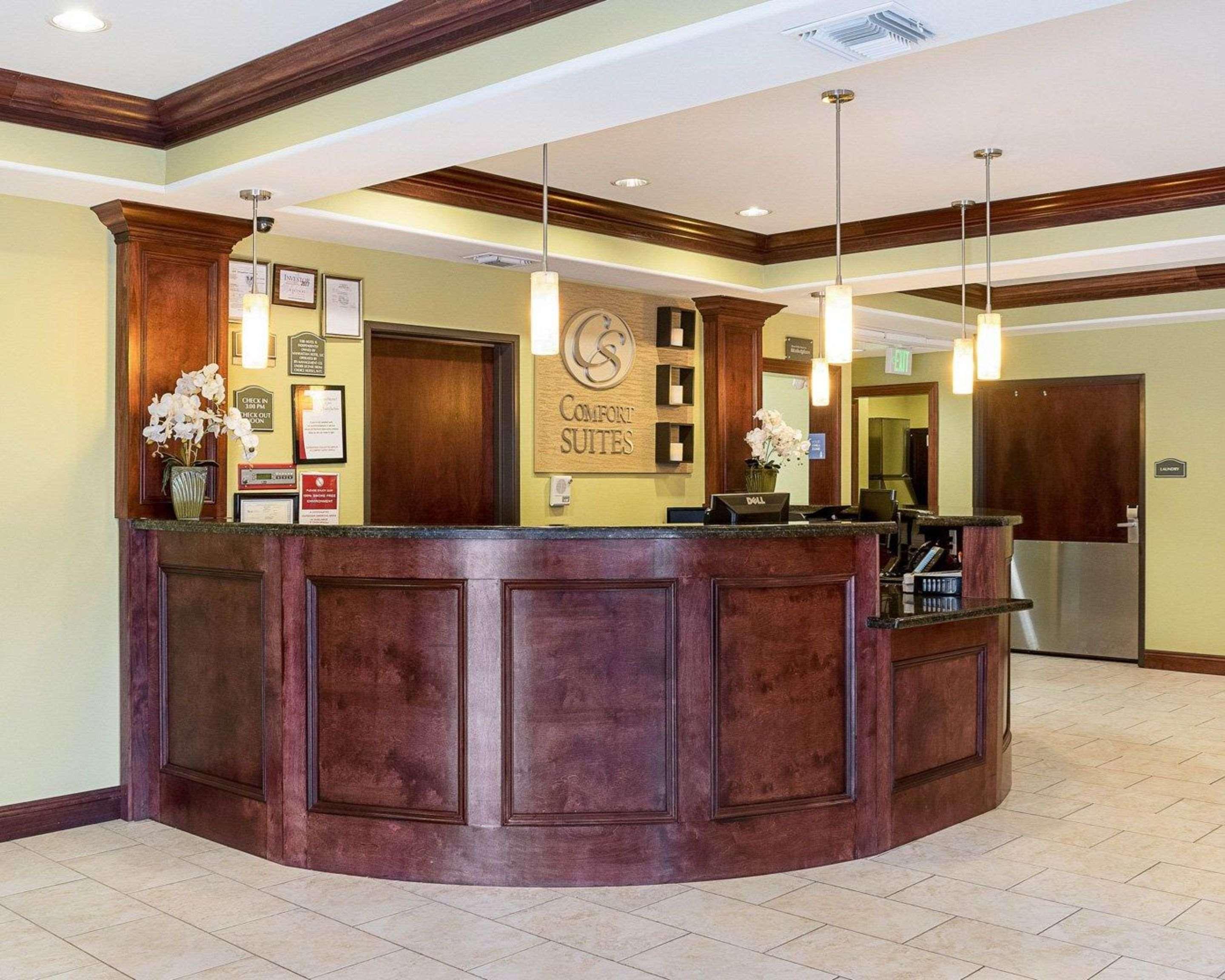 Vista Lobby Comfort Suites Harvey - New Orleans West