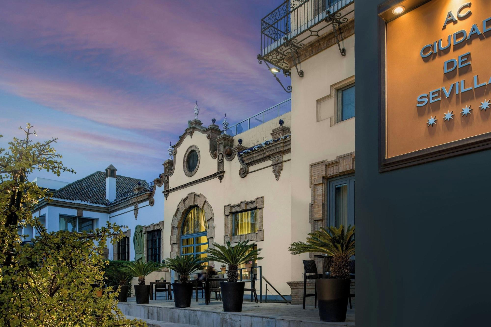 Vista Exterior AC Hotel Ciudad de Sevilla by Marriott