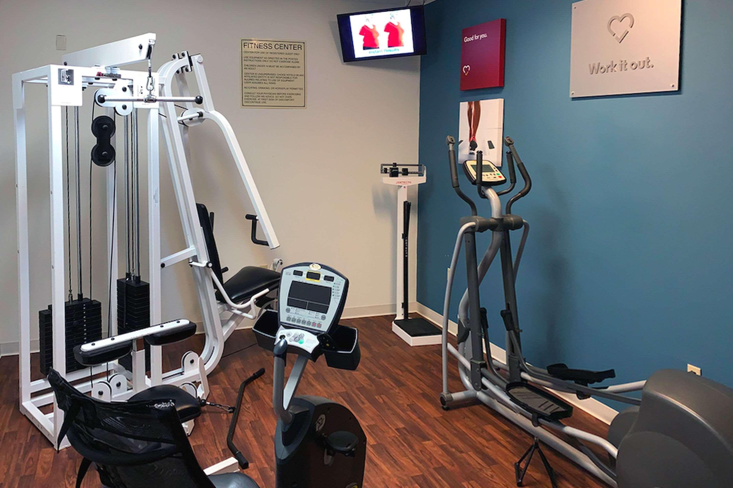 Gimnasio Comfort Suites Texas Ave.