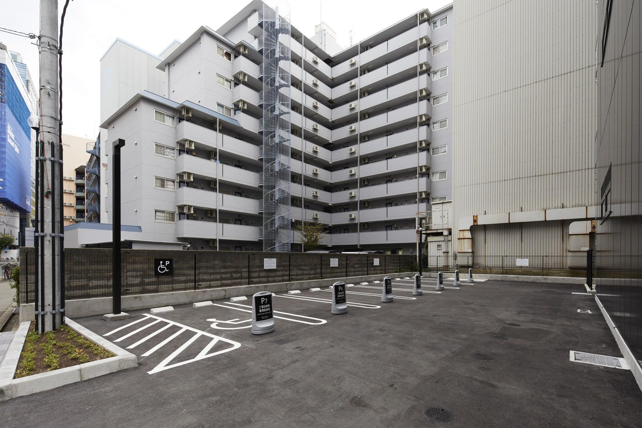 Vista Exterior hotel androoms Shin-Osaka