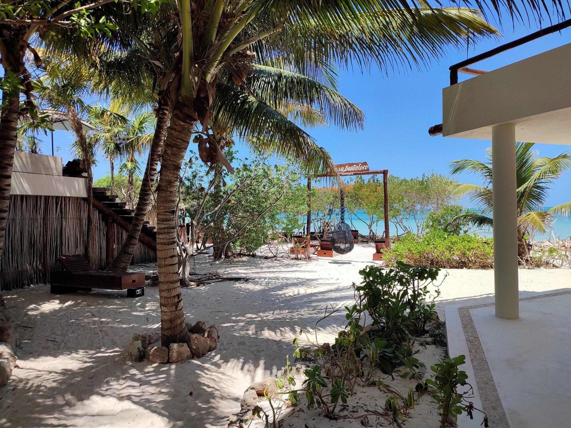 Playa Casa Punta Coco & Beach Club