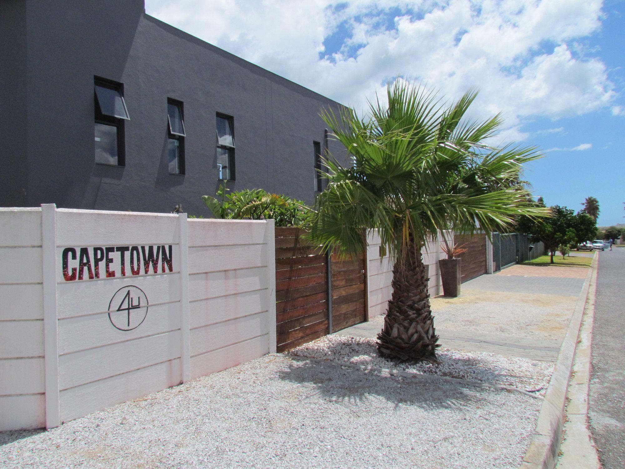 Vista Exterior Cape Town 4U Guesthouse