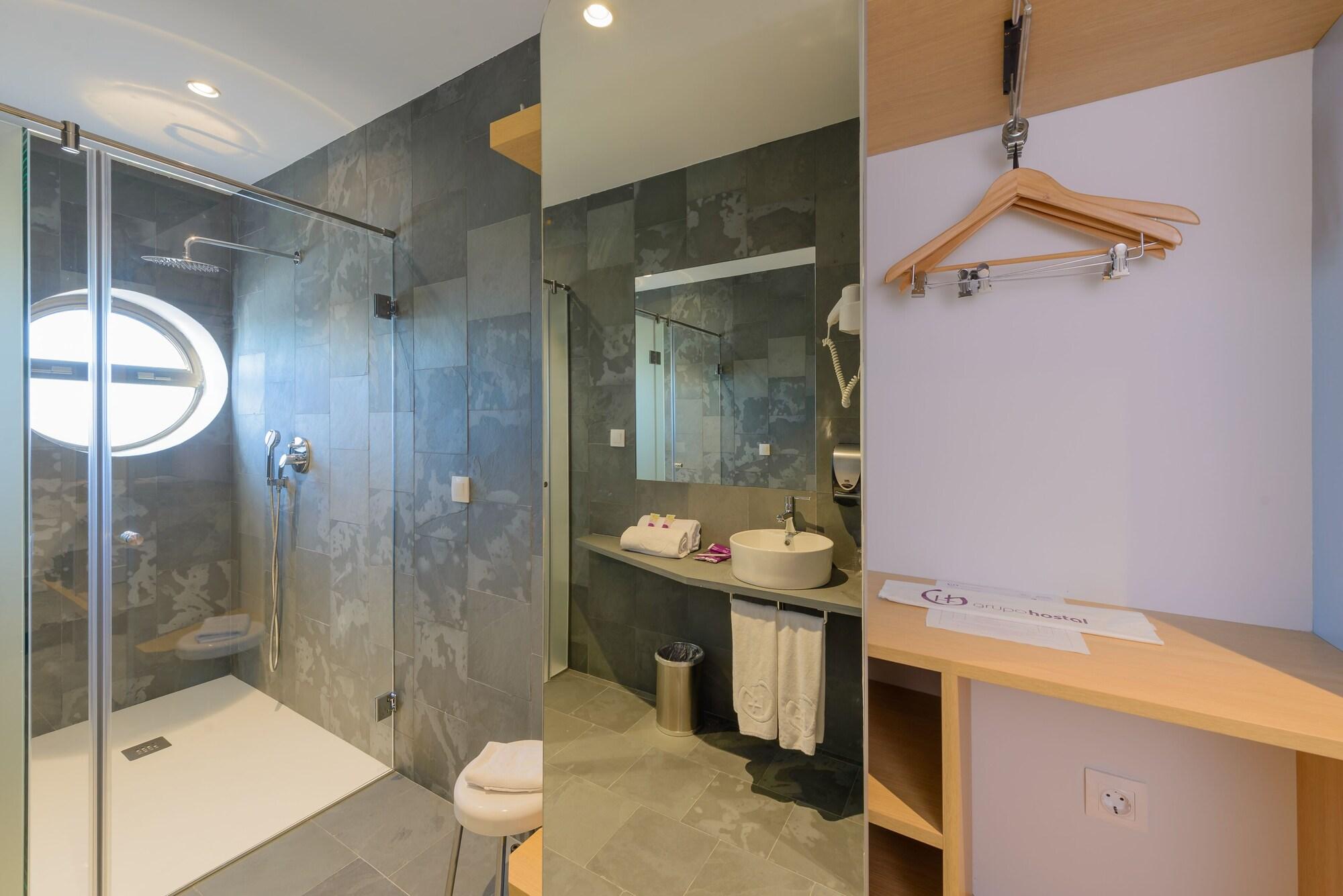 Equipamiento de Habitación Hotel Aida