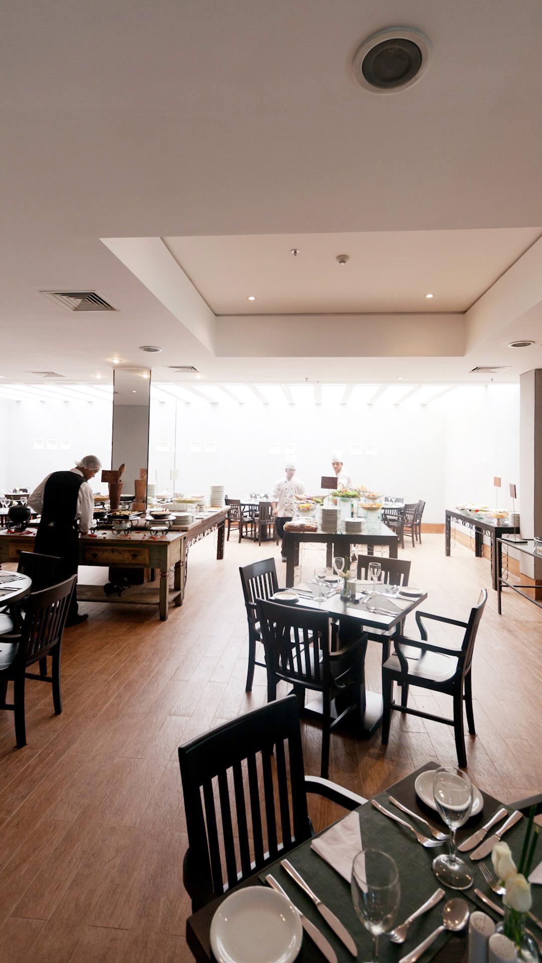 Restaurant Estanplaza Berrini