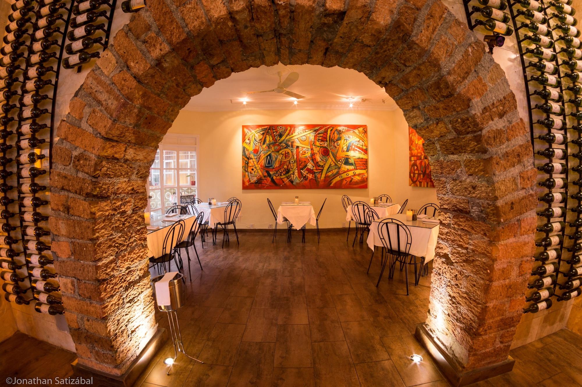 Restaurant 61Prado Guesthouse