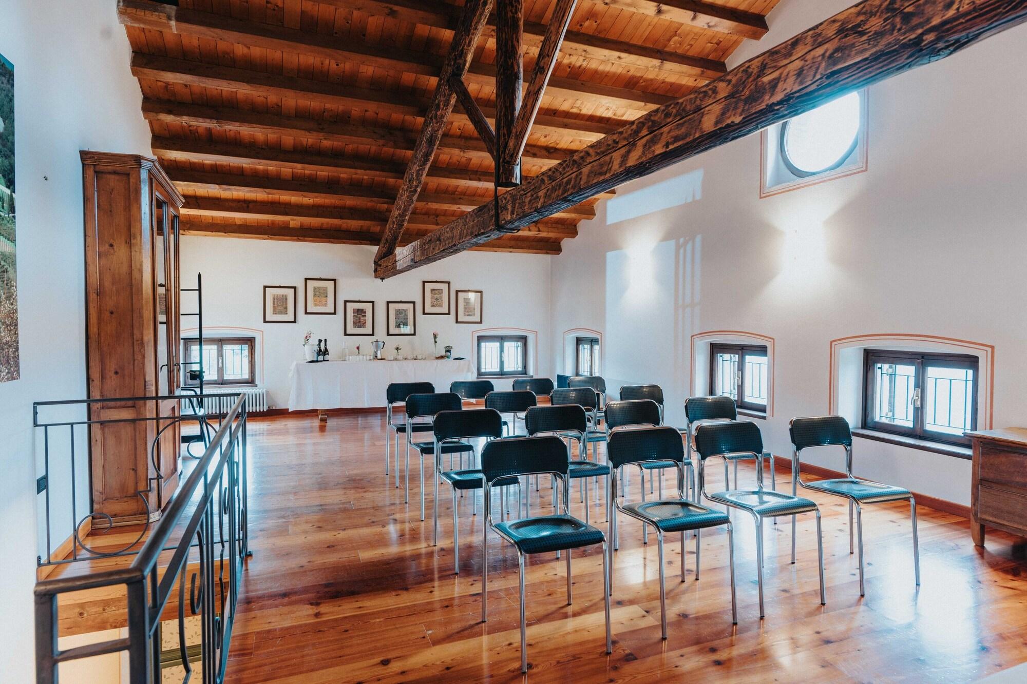 Sala de Reuniones Ville d'Arfanta