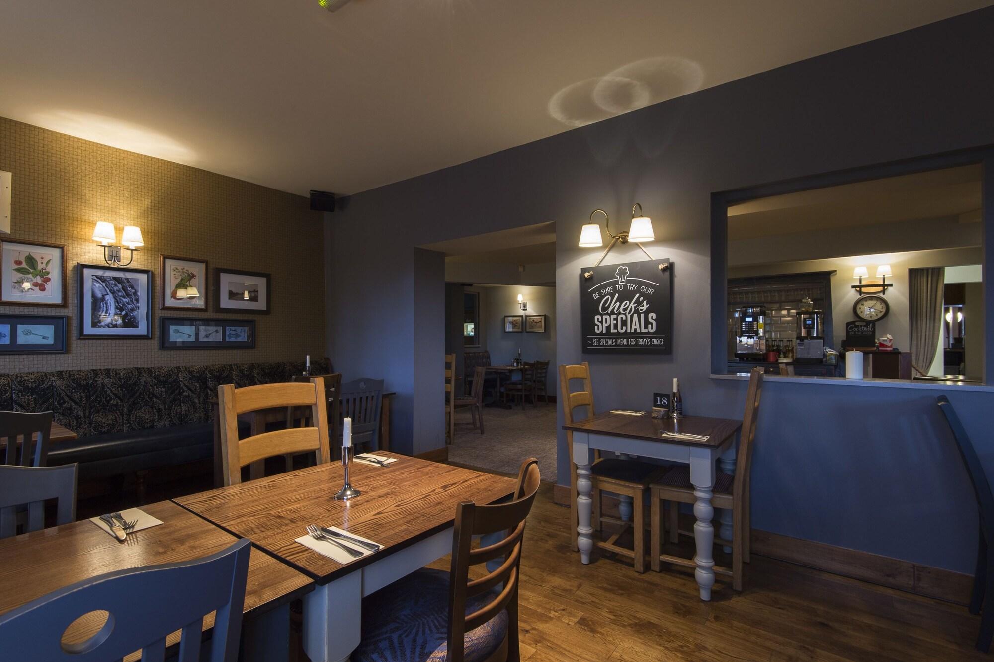 Restaurant Owl, Hambleton by Marston's Inns