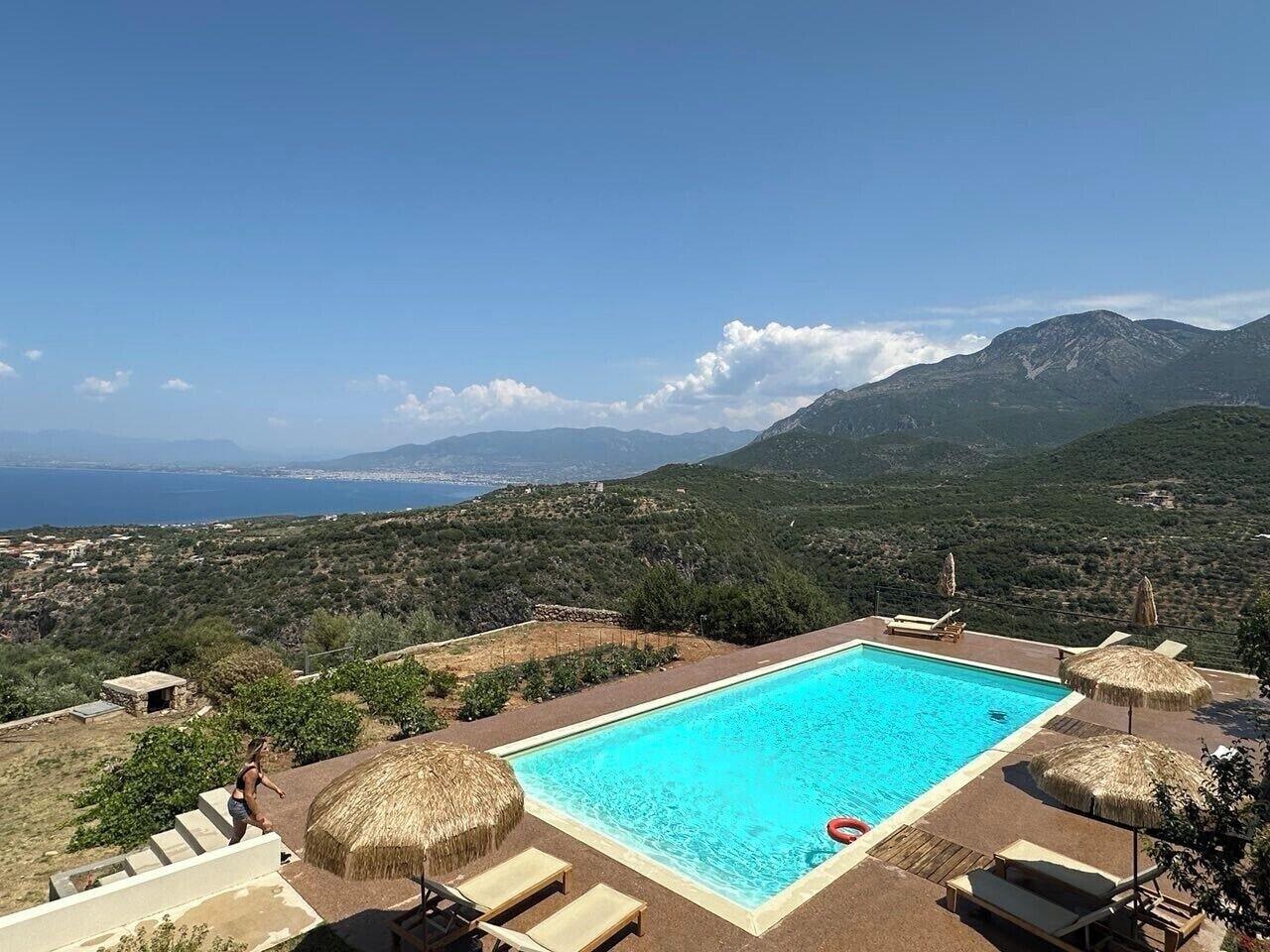 Vista Piscina Euphoria Suites