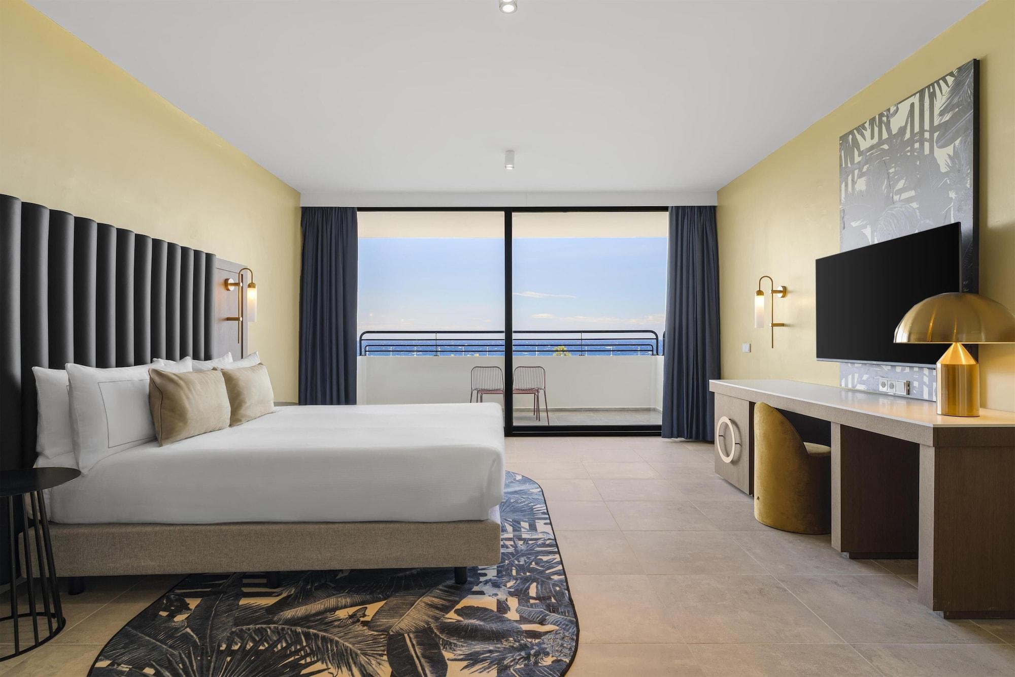 Habitación The Rif at Mangrove Beach Corendon Curacao All-Inclusive, Curio by Hilton