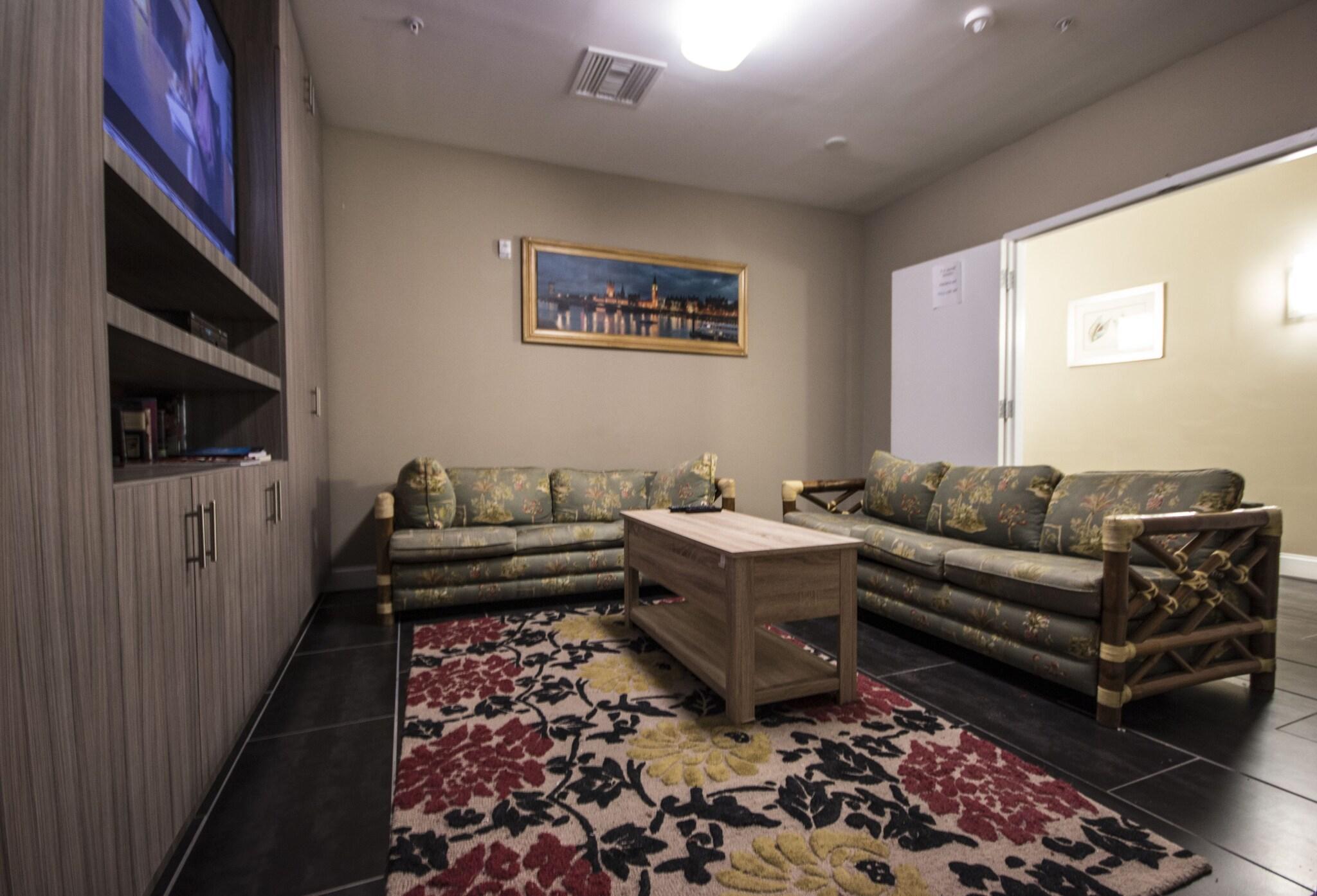 Vista Lobby Beds n' Drinks Hostel