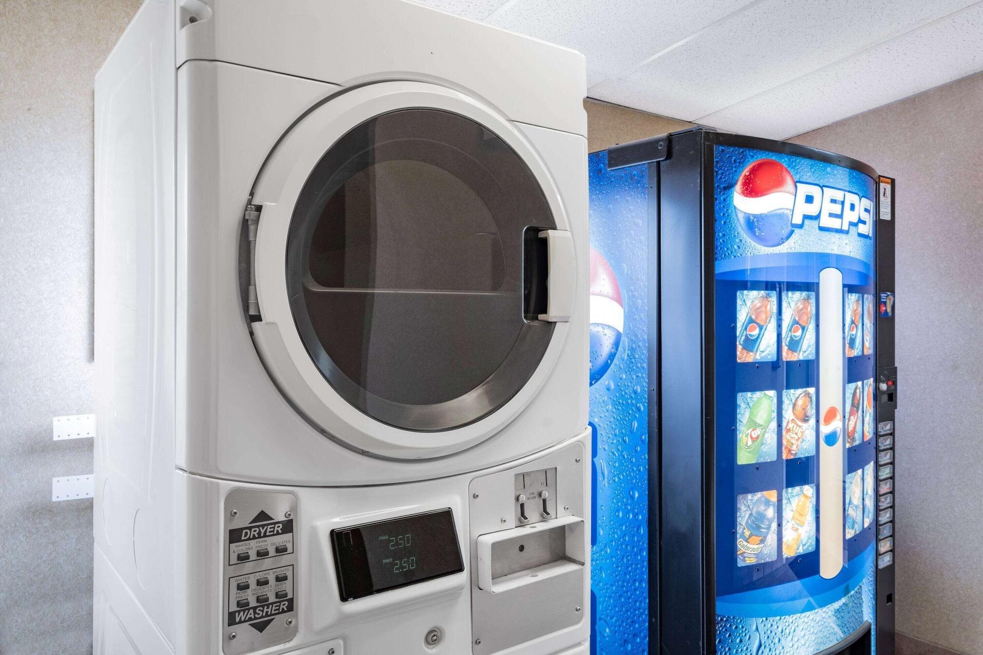 Comodidades del Alojamiento Travelodge by Wyndham Fort St John