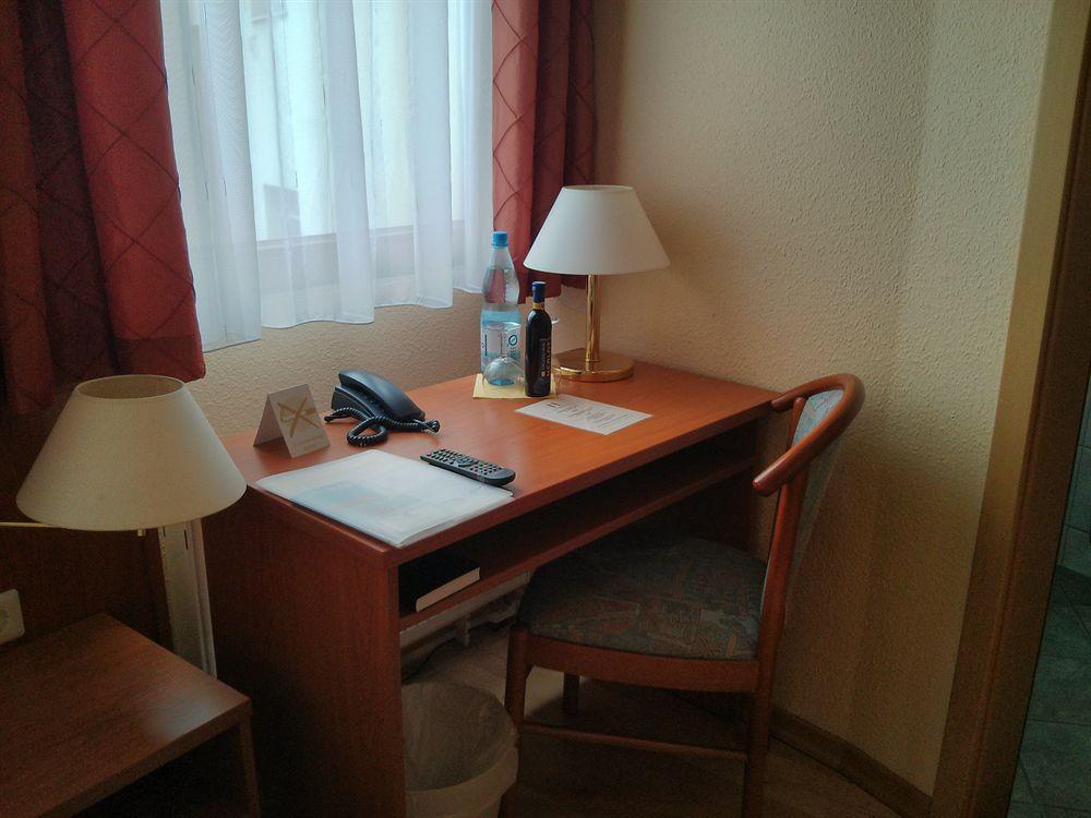 Set de Habitación Britzer Tor