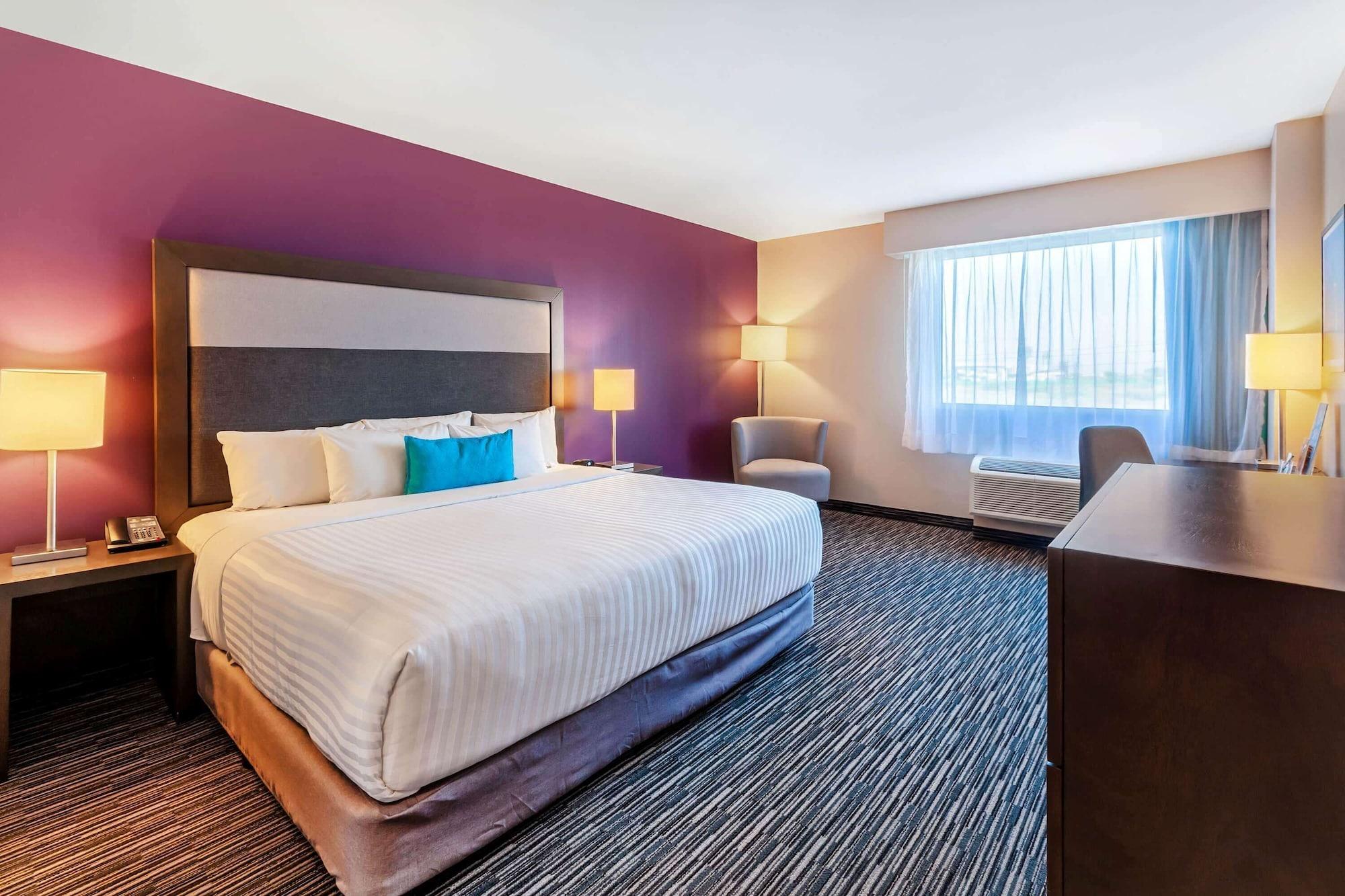 Habitación CHN Hotel Monterrey Aeropuerto, Trademark by Wyndham