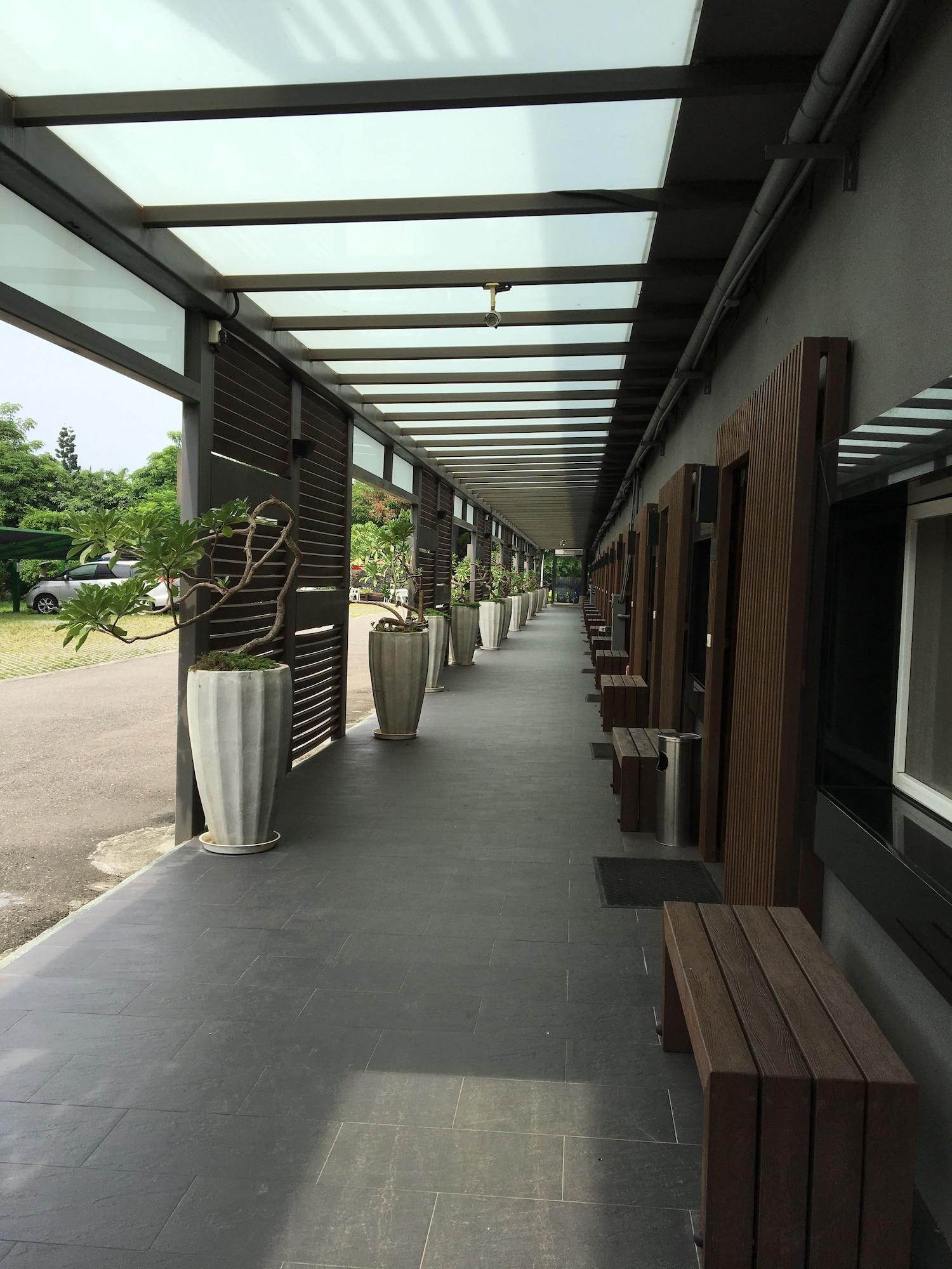 Vista Lobby Nikaido Bussiness Hotel