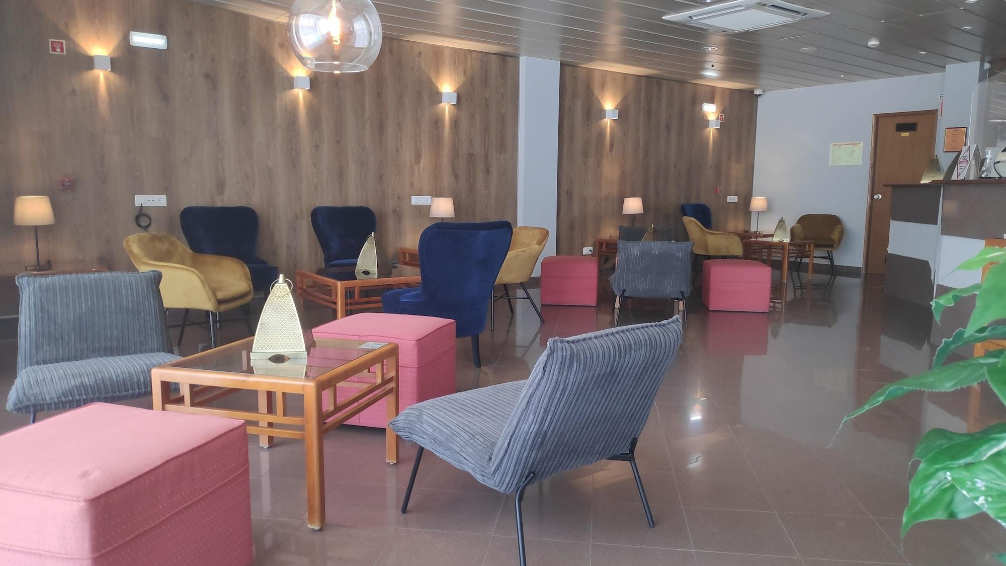 Bar/Salón Alnacir