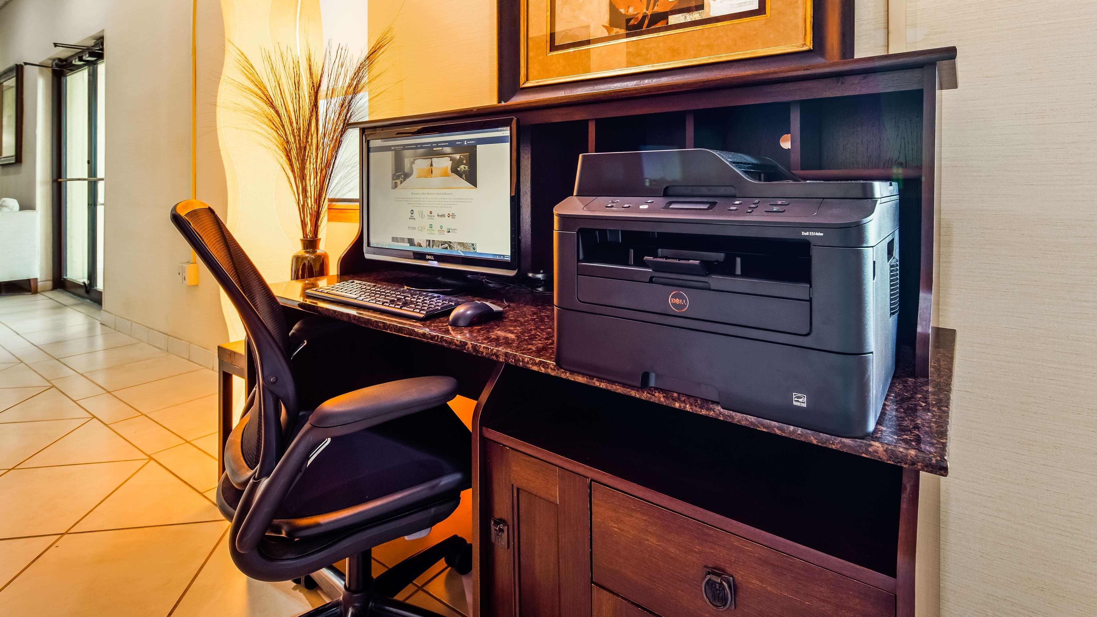 Centro de Negocios Best Western Northgate Inn