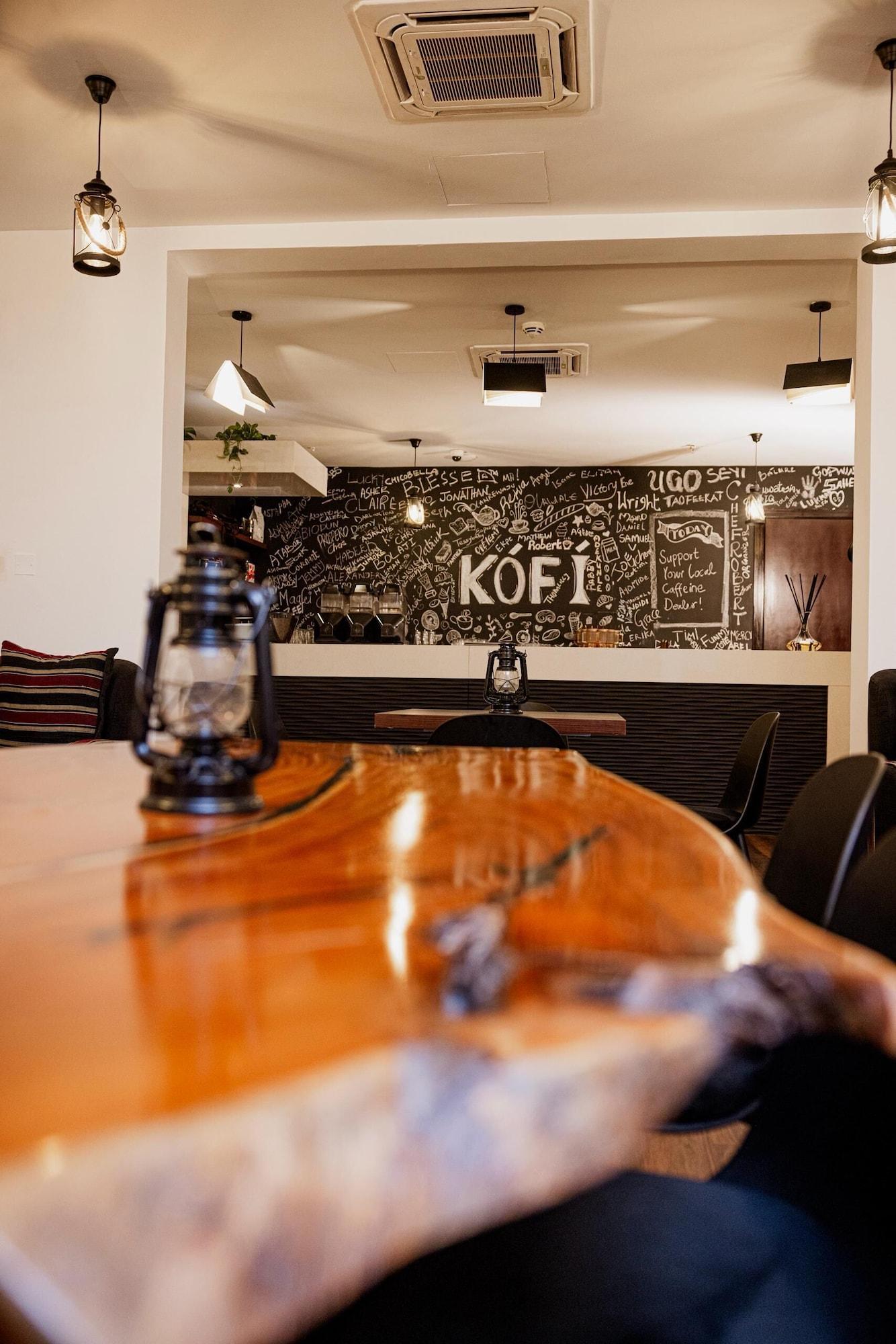 Bar/Salón The Wheatbaker