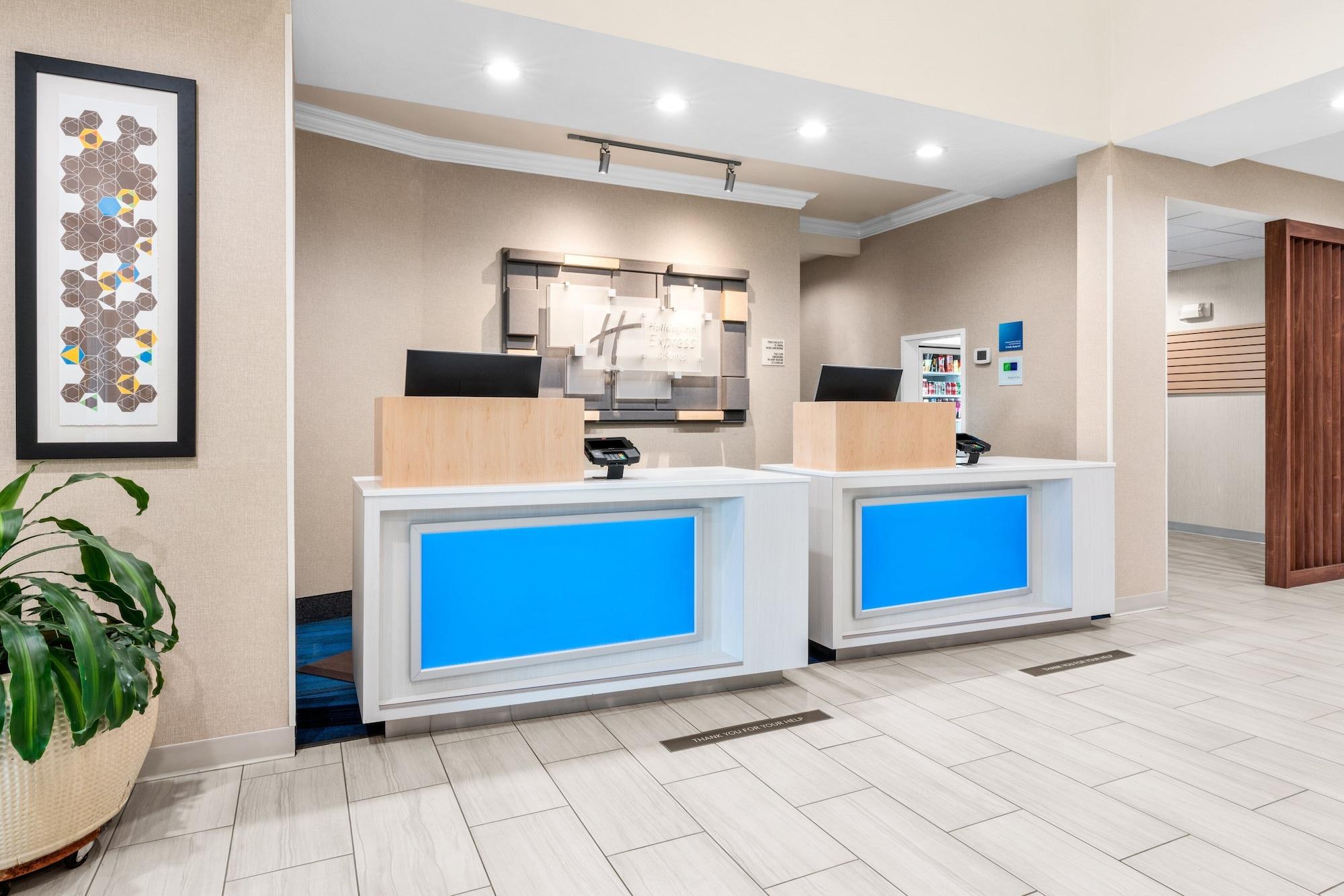 Vista Exterior Holiday Inn Express & Suites Klamath Falls Central by IHG