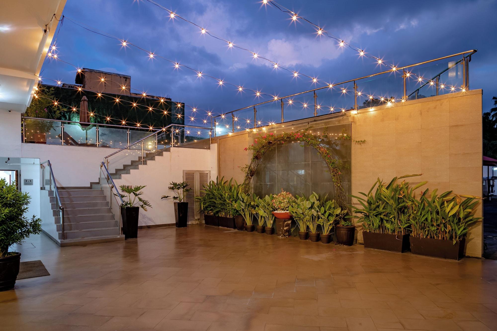 Vista Exterior The Isabelle Hotel