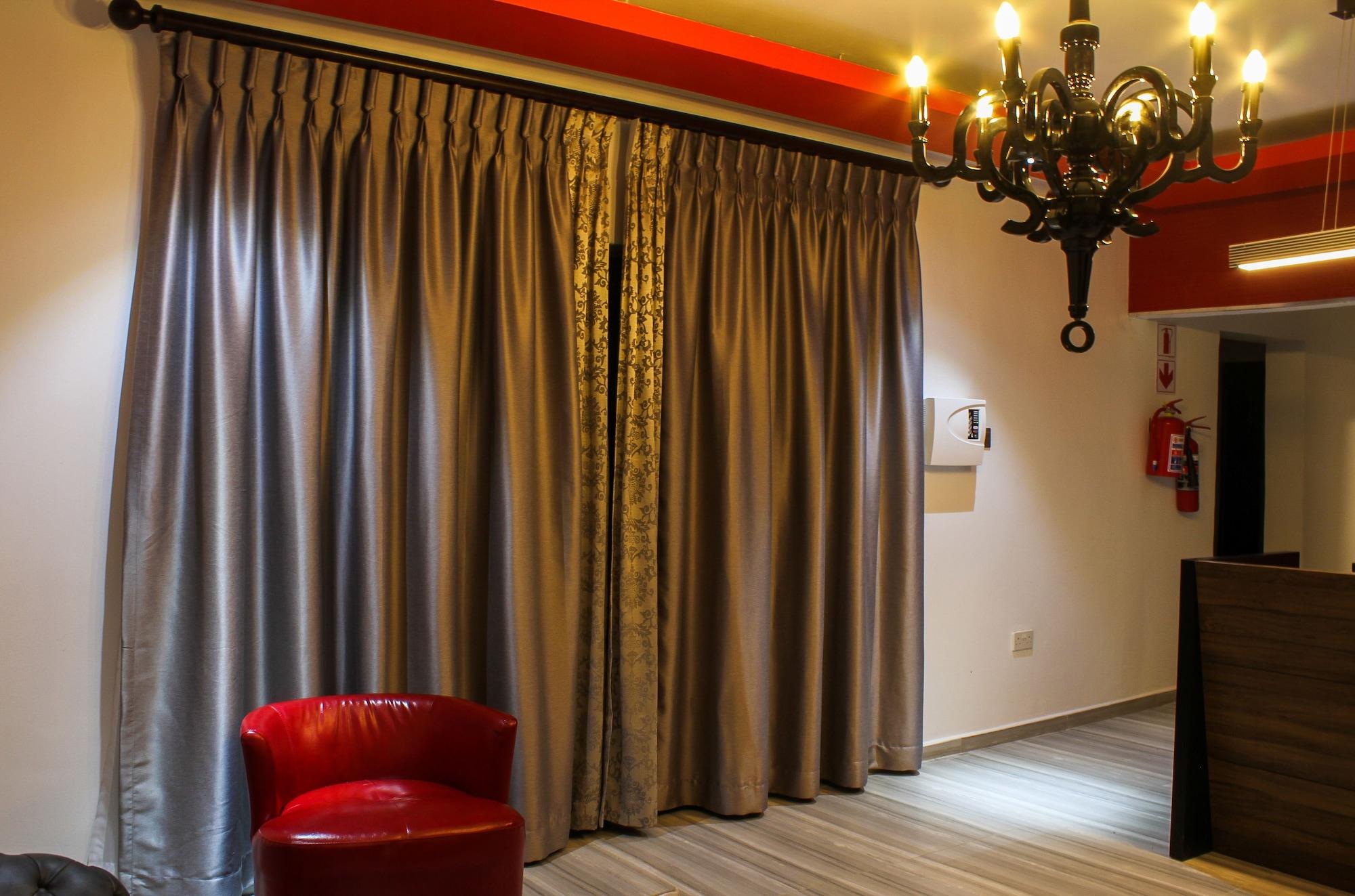 Vista Lobby City Square Lodge