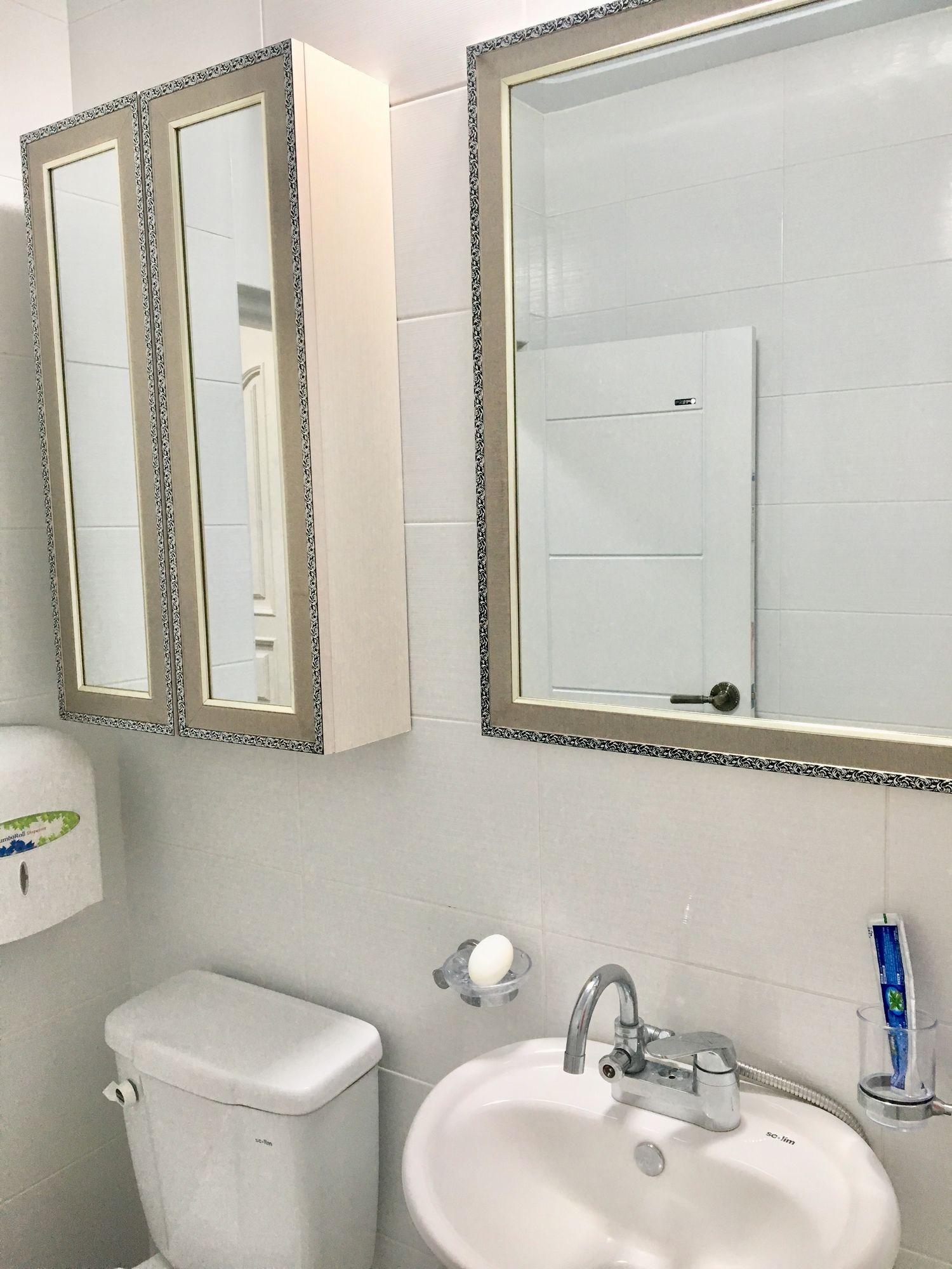 Set de Habitación C Motel