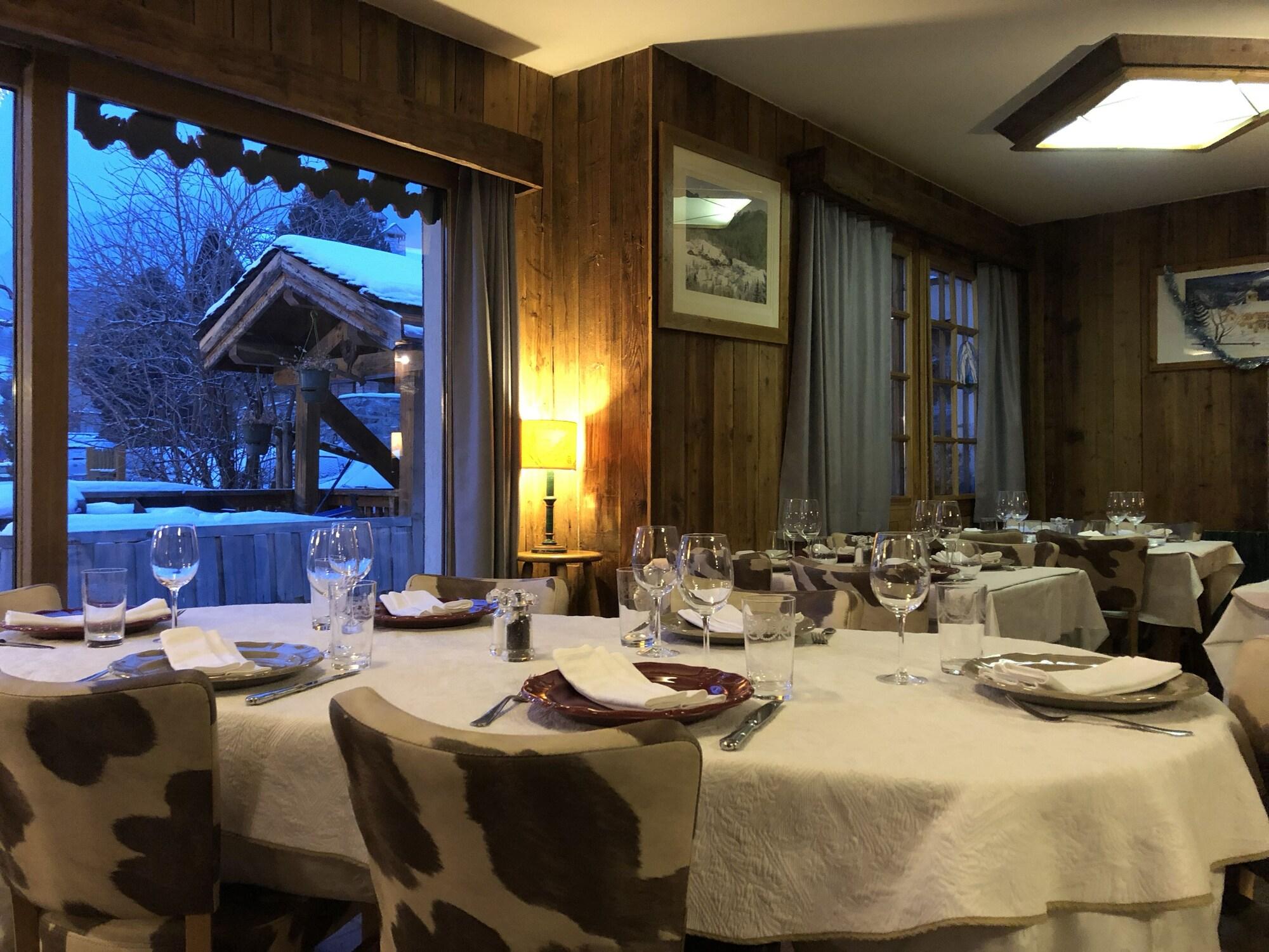 Restaurant Hôtel Restaurant La Croix Jean Claude