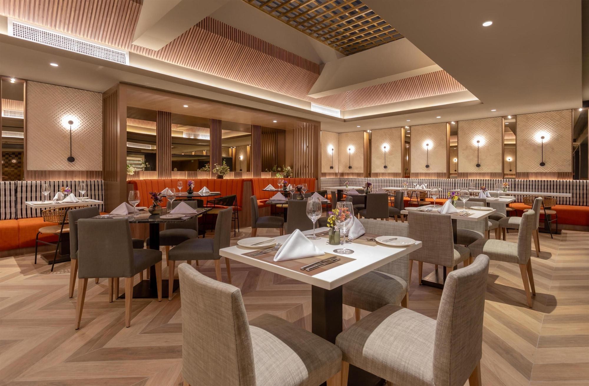 Restaurant Sonesta Hotel Miraflores