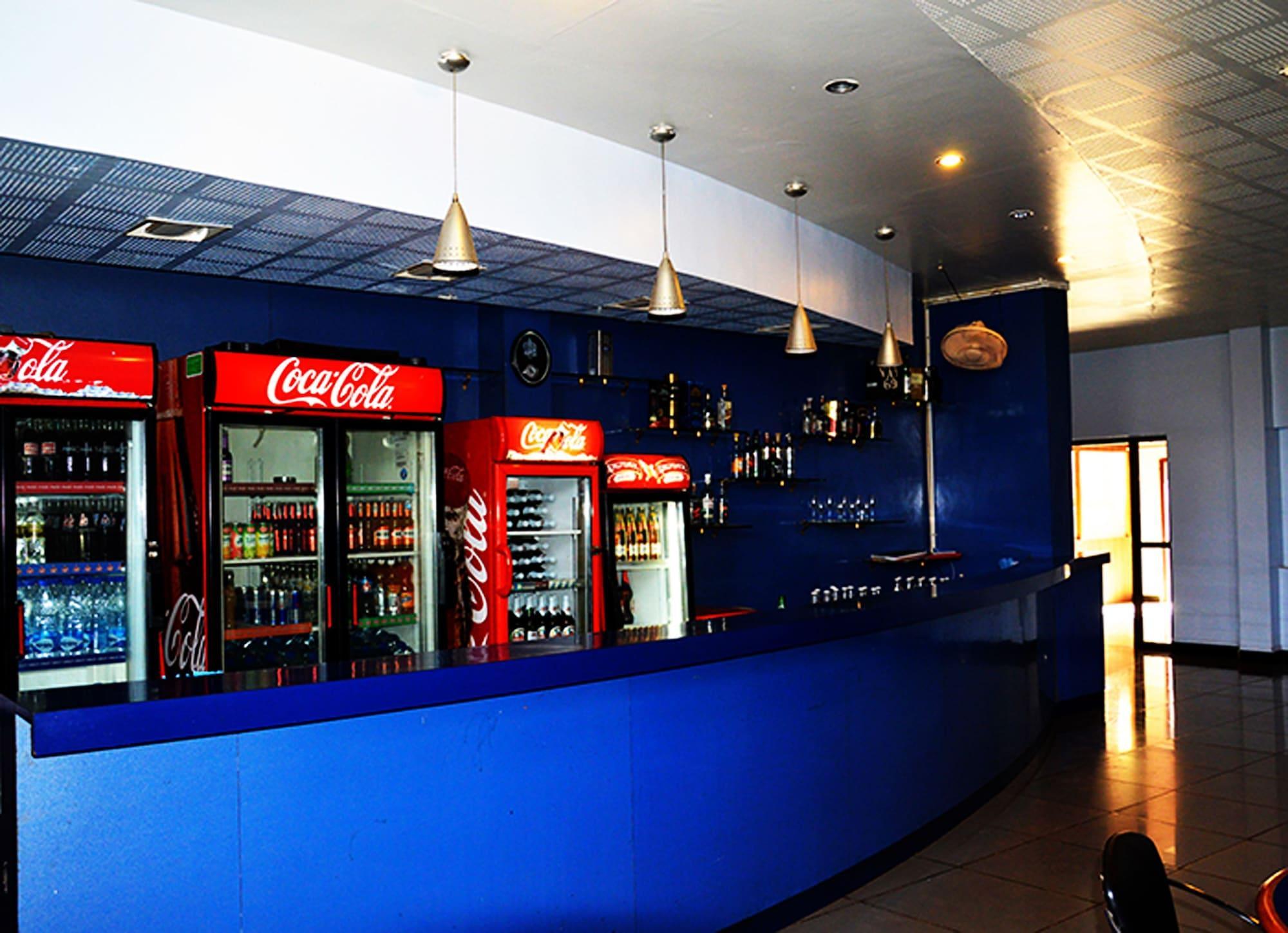Bar/Salón Cotton County Club and Resort