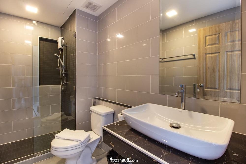 Equipamiento de Habitación Napa hotel ratchaburi