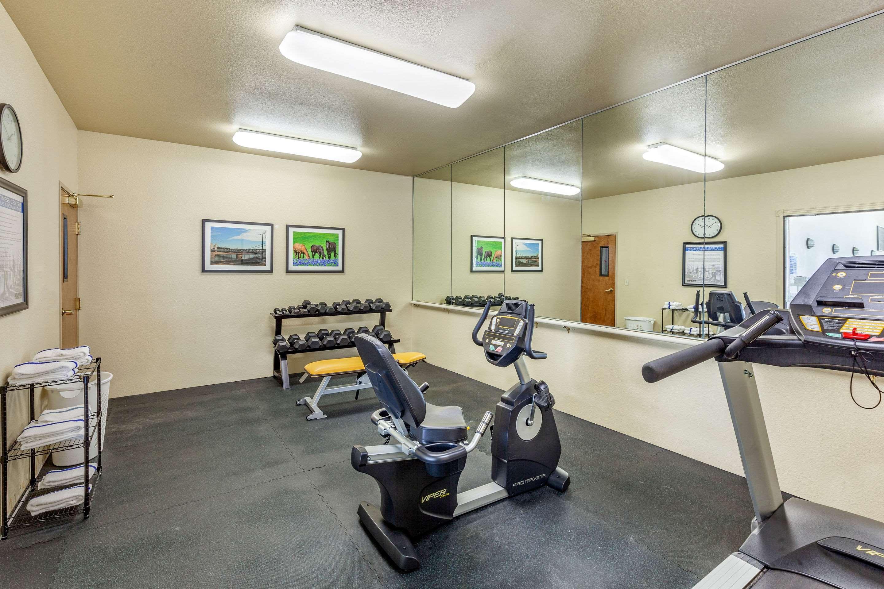 Gimnasio Sleep Inn & Suites Hewitt - South Waco