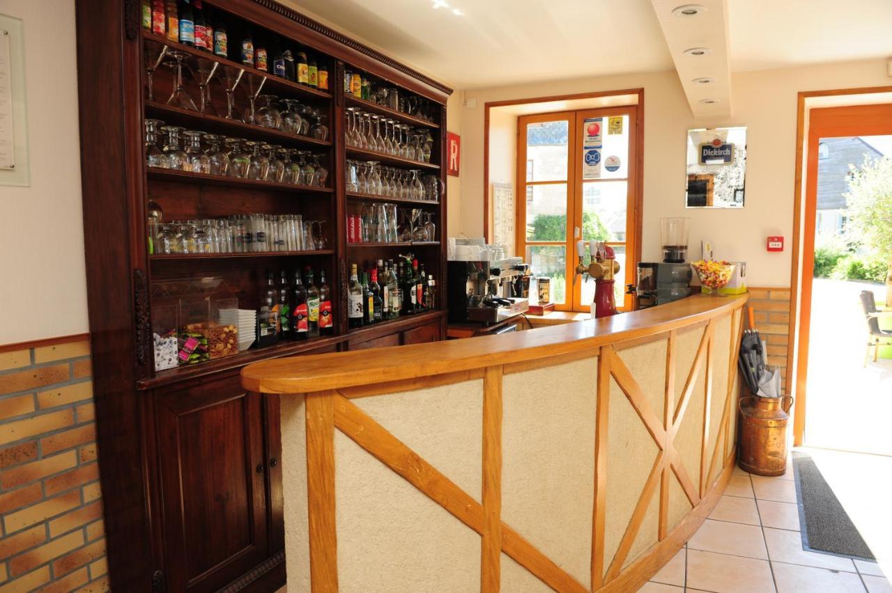 Bar/Salón Logis Hotel Le Val De Vence
