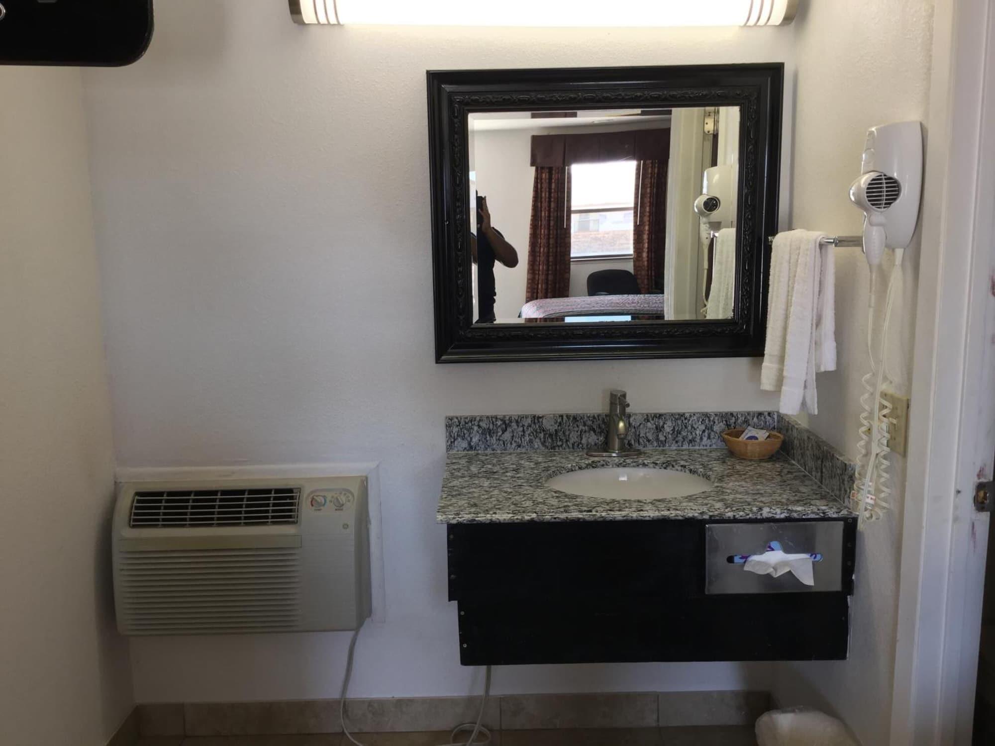 Equipamiento de Habitación Ranger Inn
