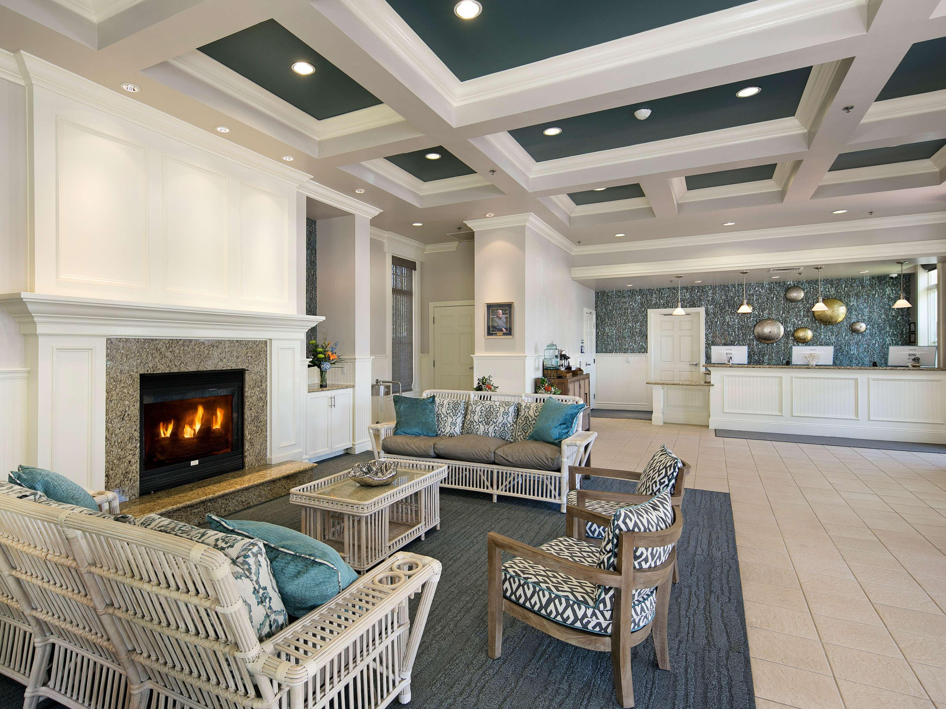 Vista Lobby Avila Lighthouse Suites