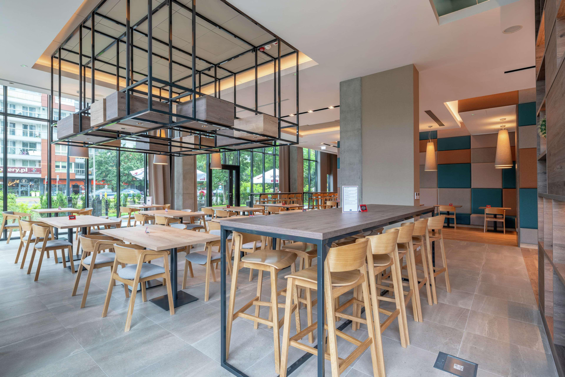 Restaurant Hampton by Hilton Warsaw Mokotow