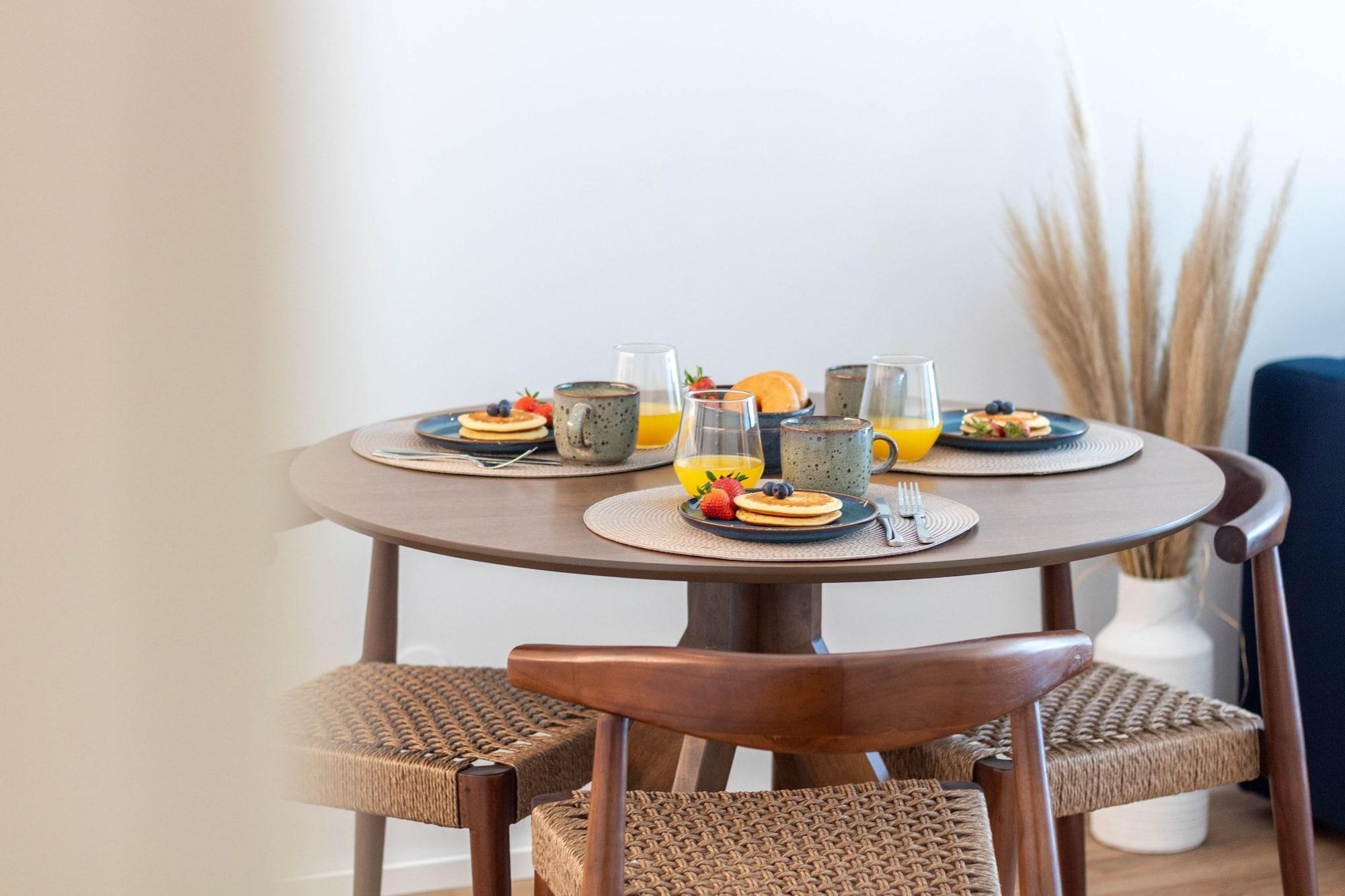 Restaurant Rosário 244 by LovelyStay