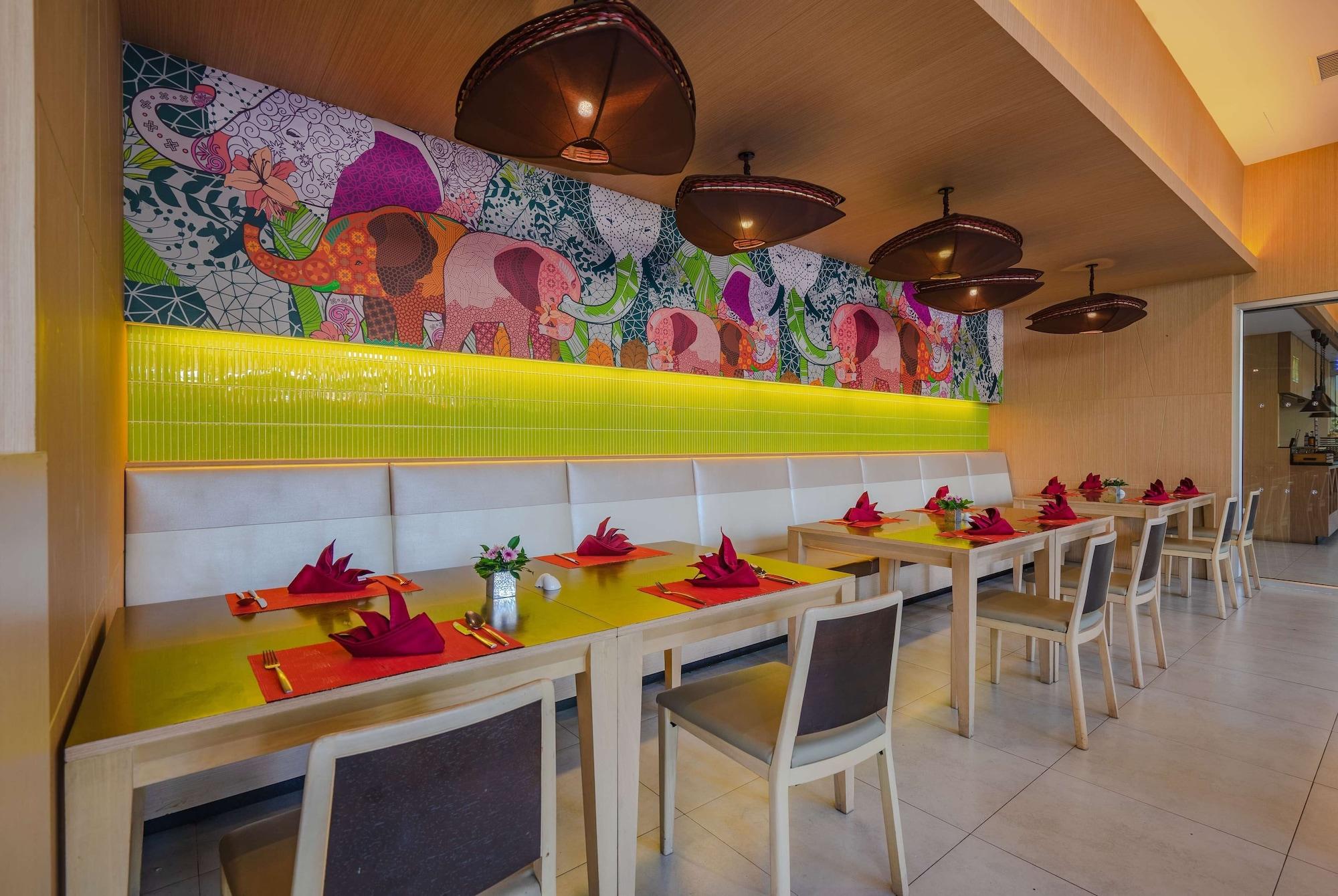 Restaurant Ramada by Wyndham Phuket Deevana Patong