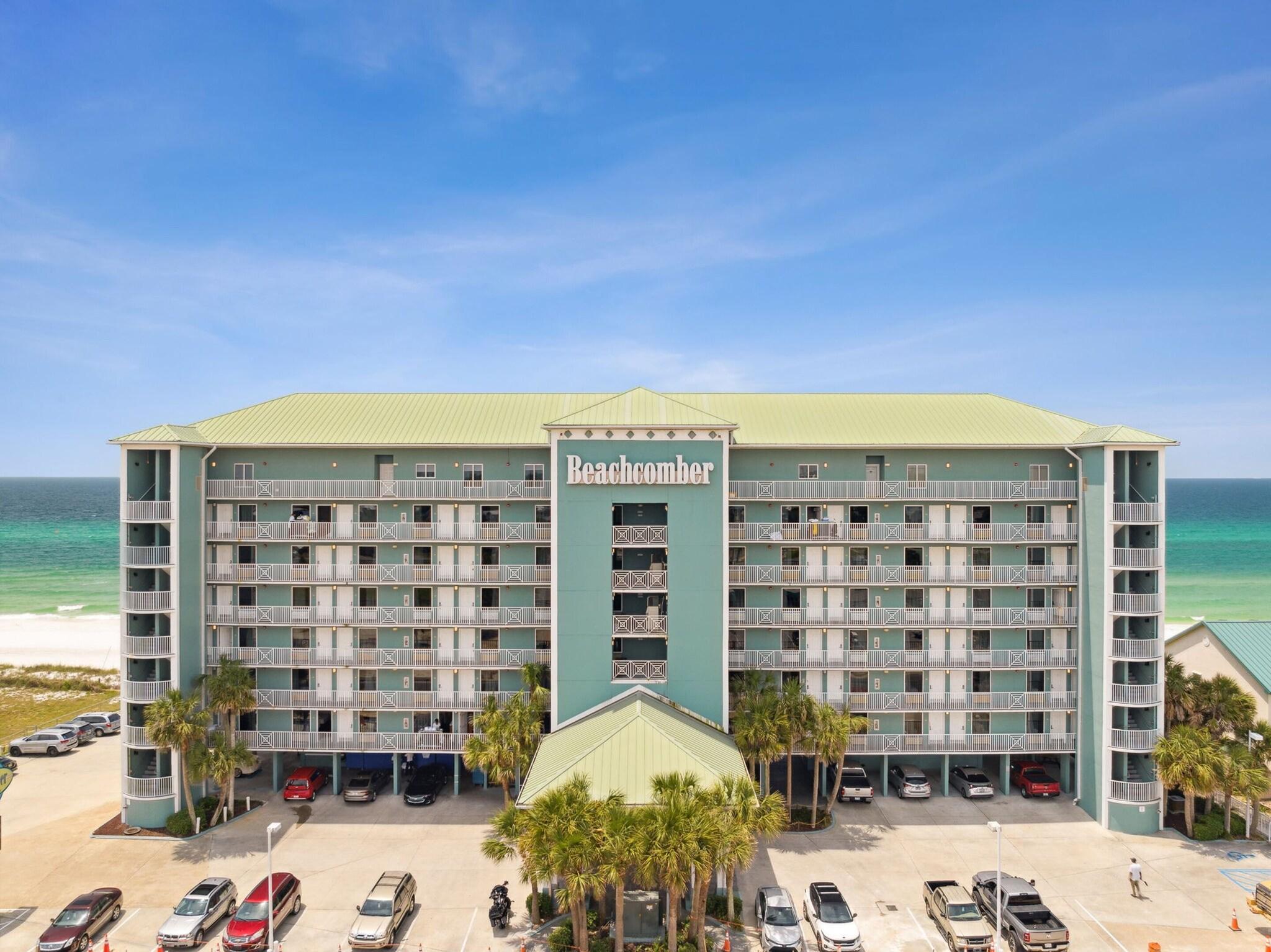Vista Exterior Beachcomber Beachfront Hotel, a By The Sea Resort