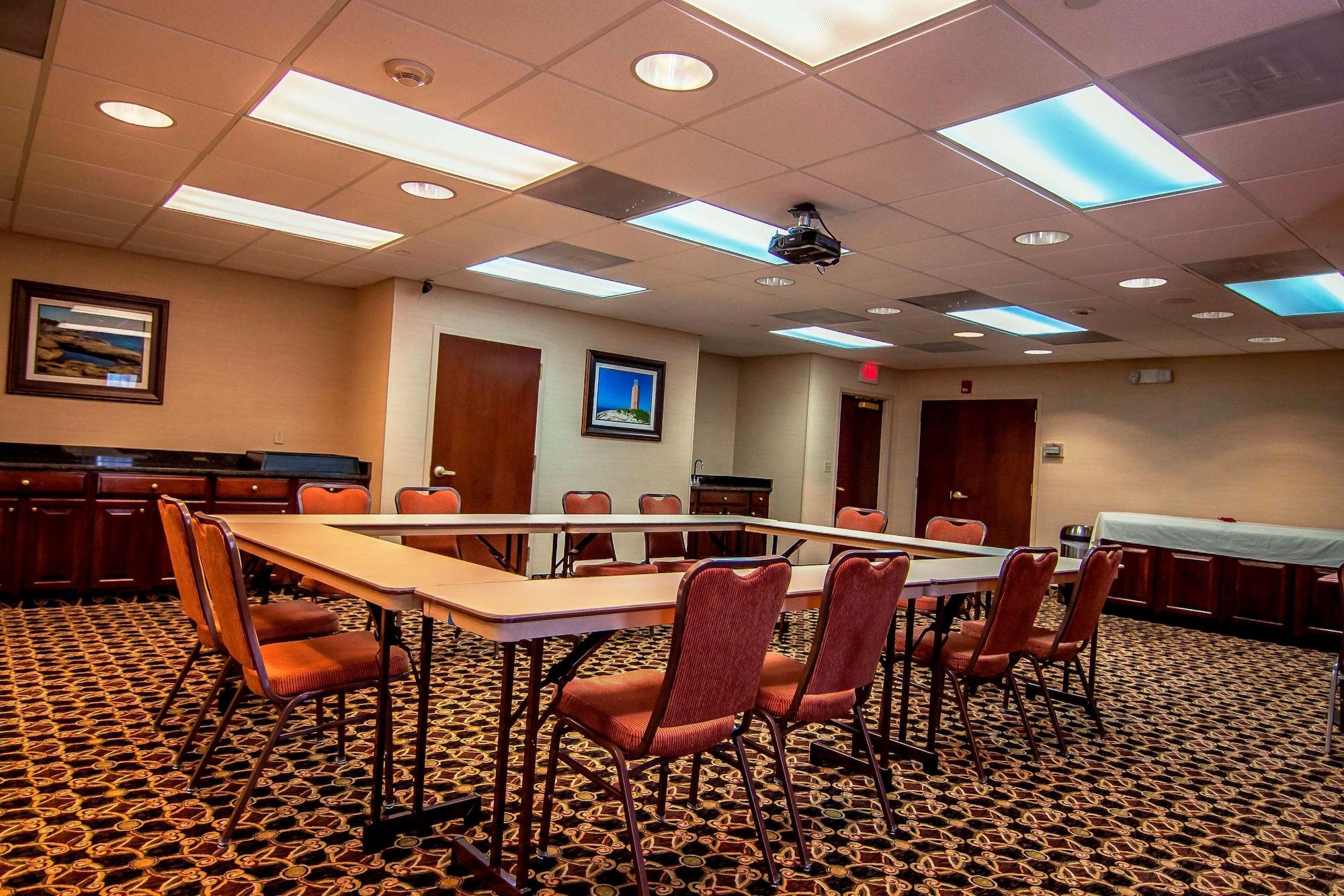 Sala de Reuniones Hampton Inn Groton