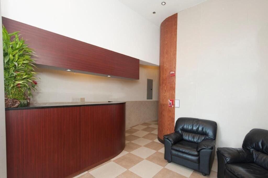 Varios Super Lake Hotel