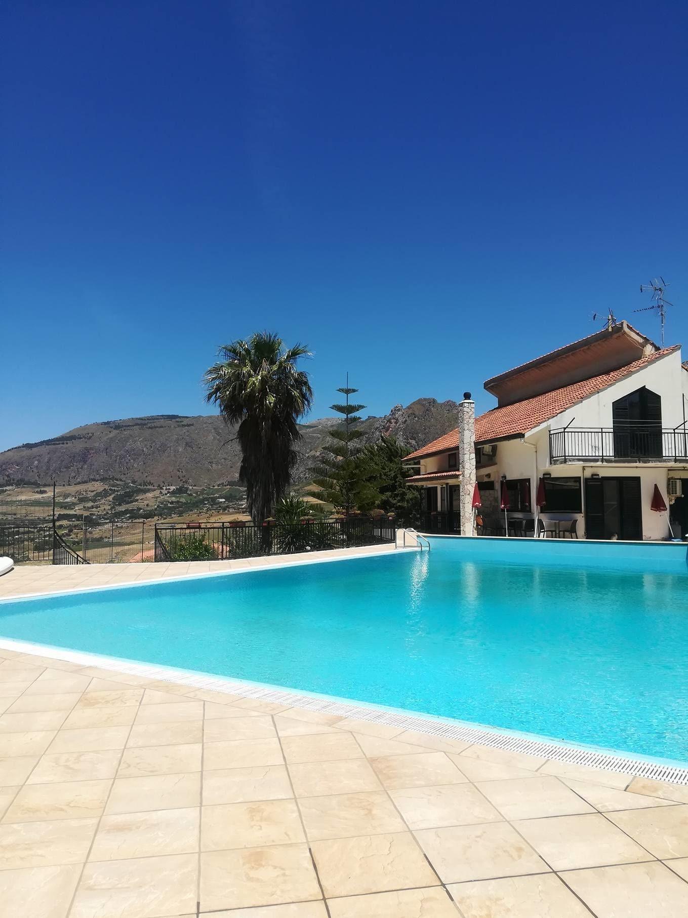 Varios Kairos B&B