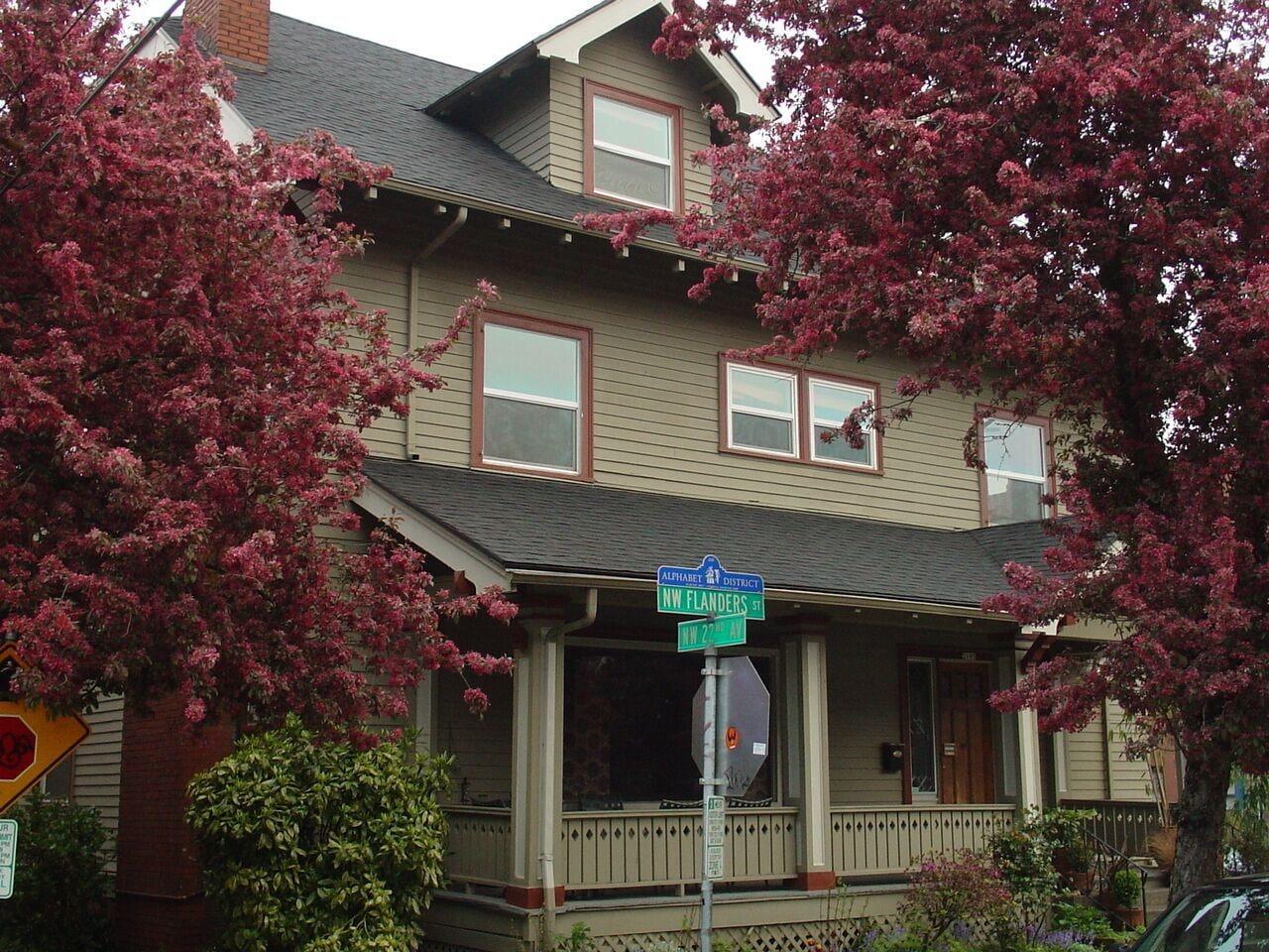 Varios Portland International Guesthouse