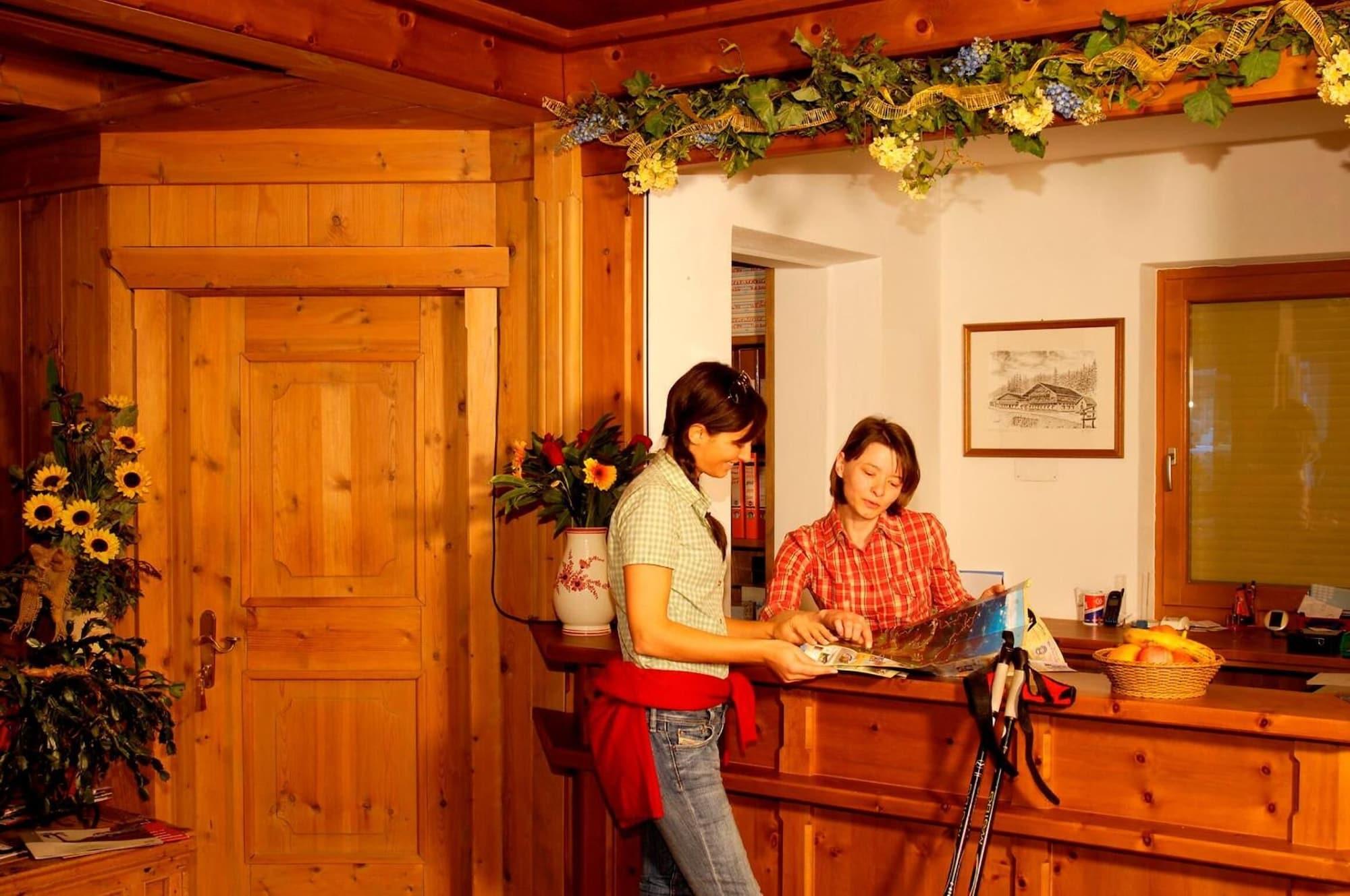 Vista Lobby Hotel Jú Furcia