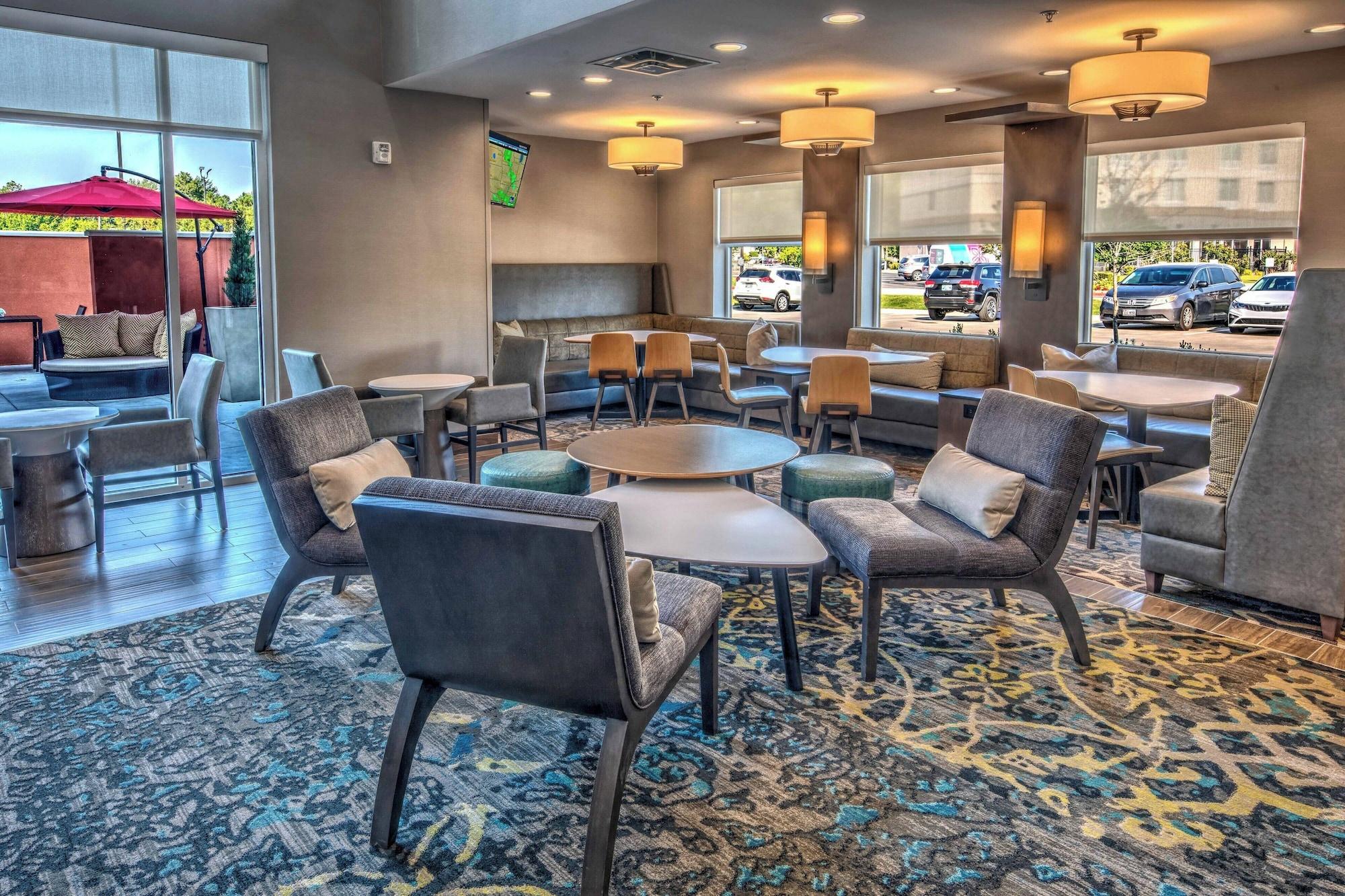 Vista Lobby Residence Inn by Marriott Tulsa Midtown