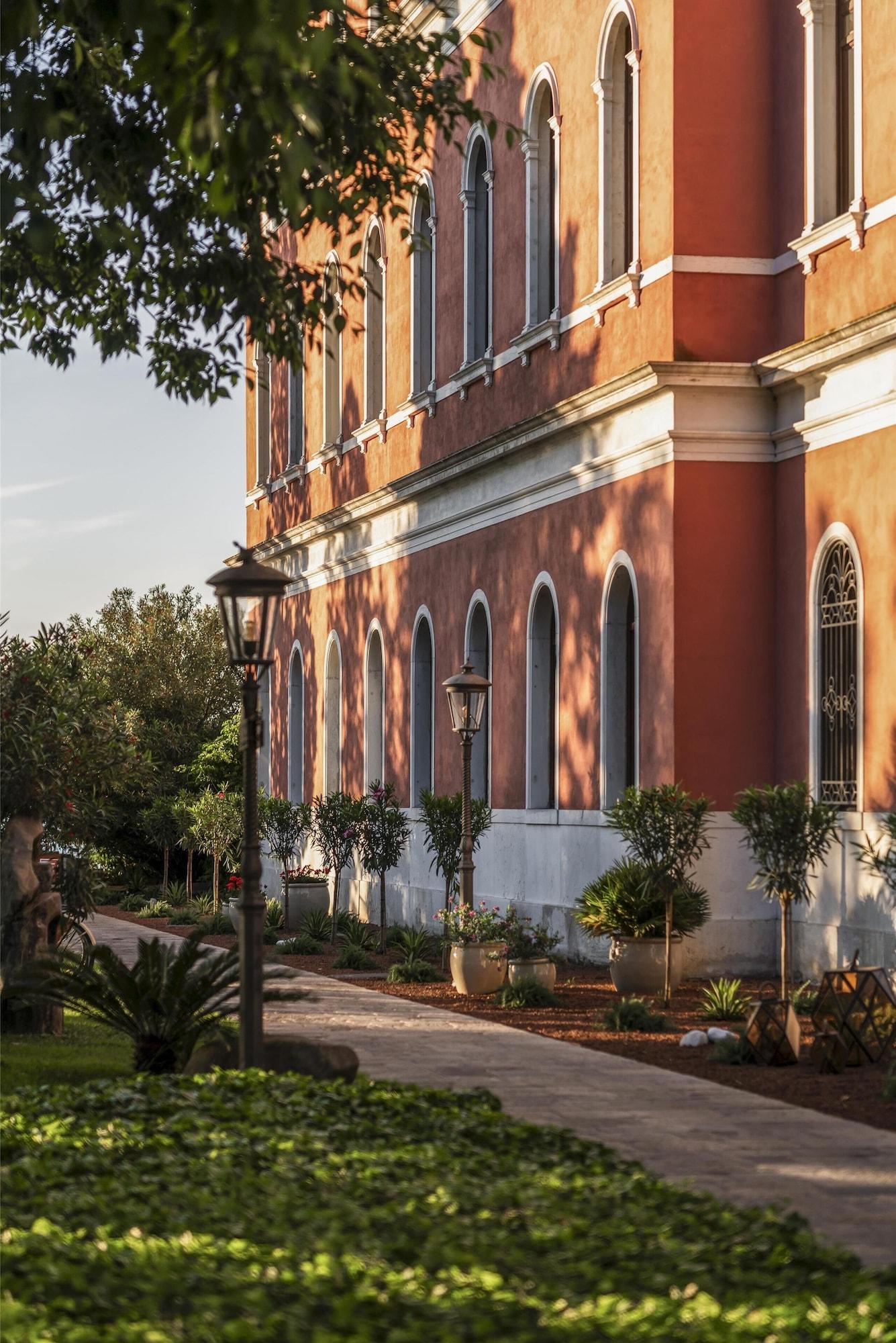Vista Exterior San Clemente Palace, Venice - Managed by Mandarin Oriental
